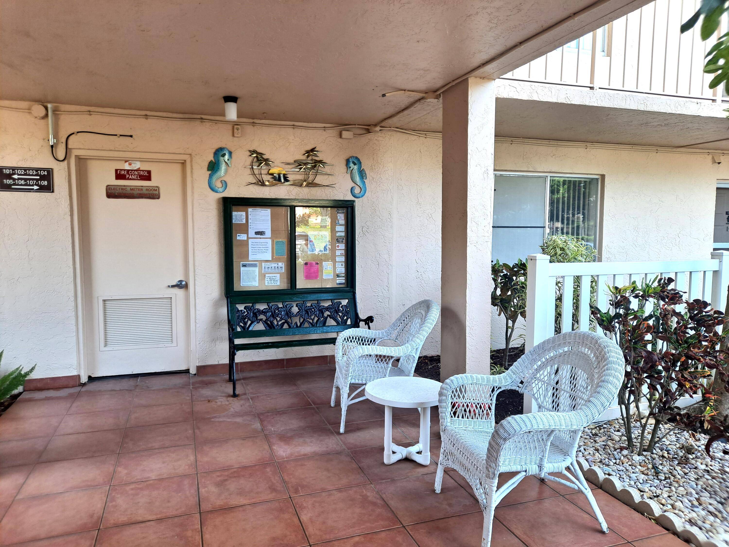 Delray Beach, FL 33446,6795 Huntington 405 LN 405