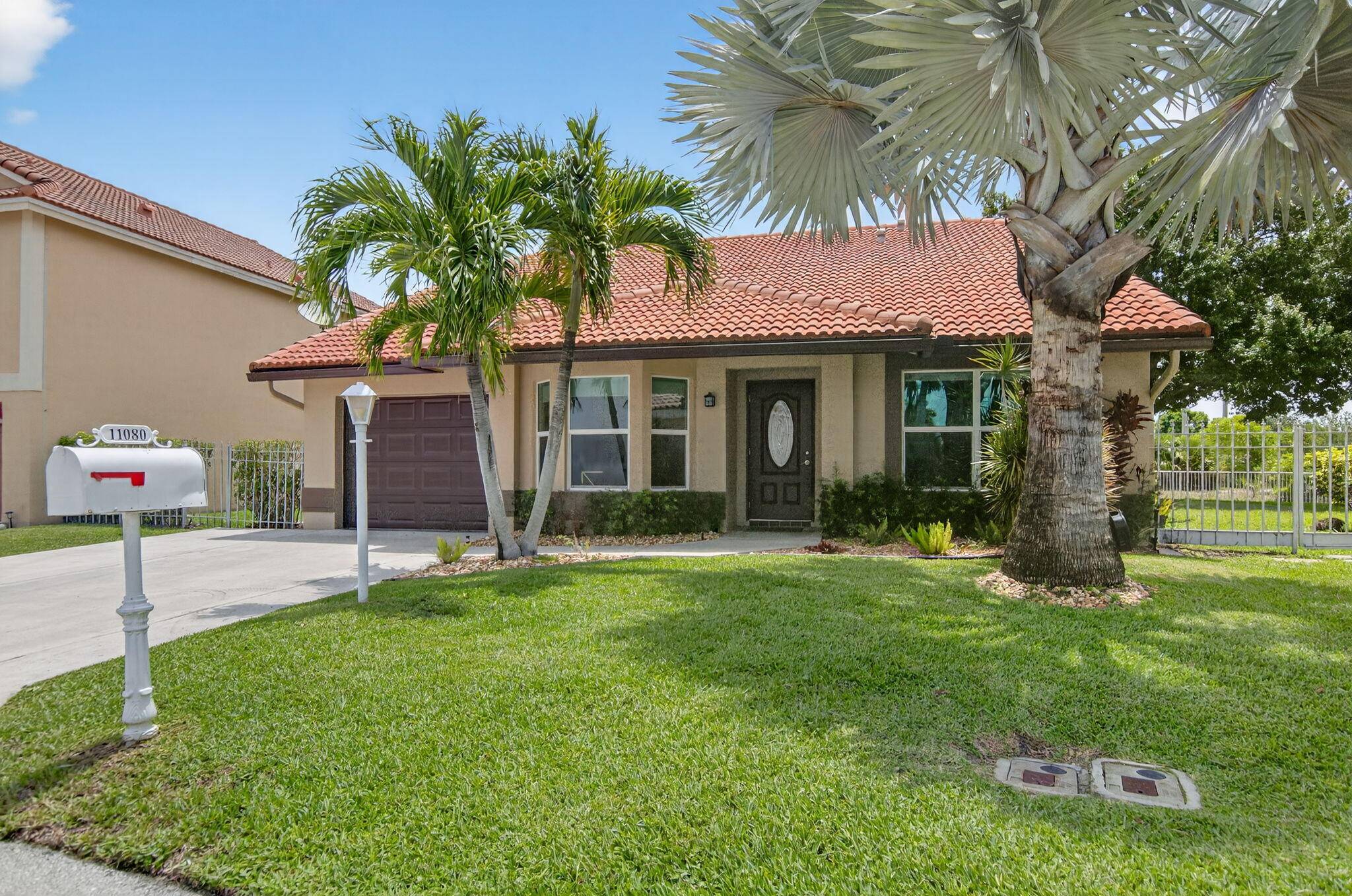 Boca Raton, FL 33498,11080 Lakeaire CIR