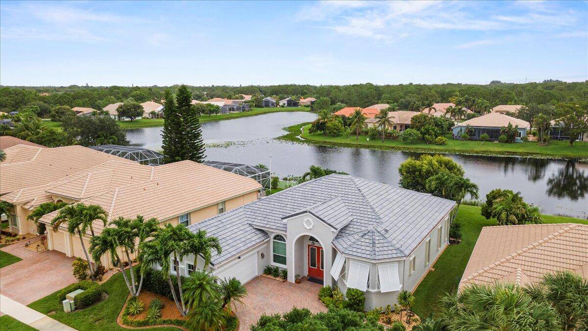 Stuart, FL 34997,7017 SE Bay Hill DR