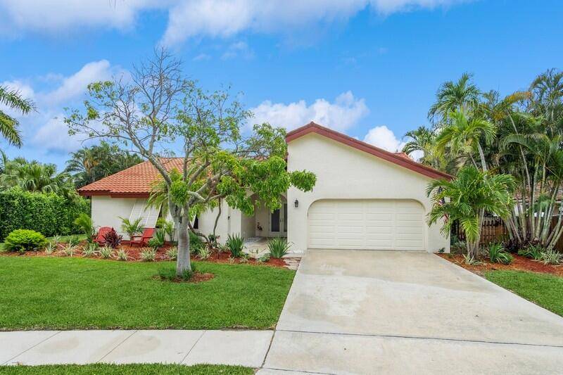 Boca Raton, FL 33487,403 NW 72 ST