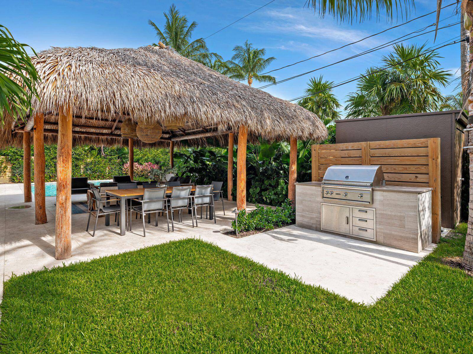 West Palm Beach, FL 33405,135 Churchill RD