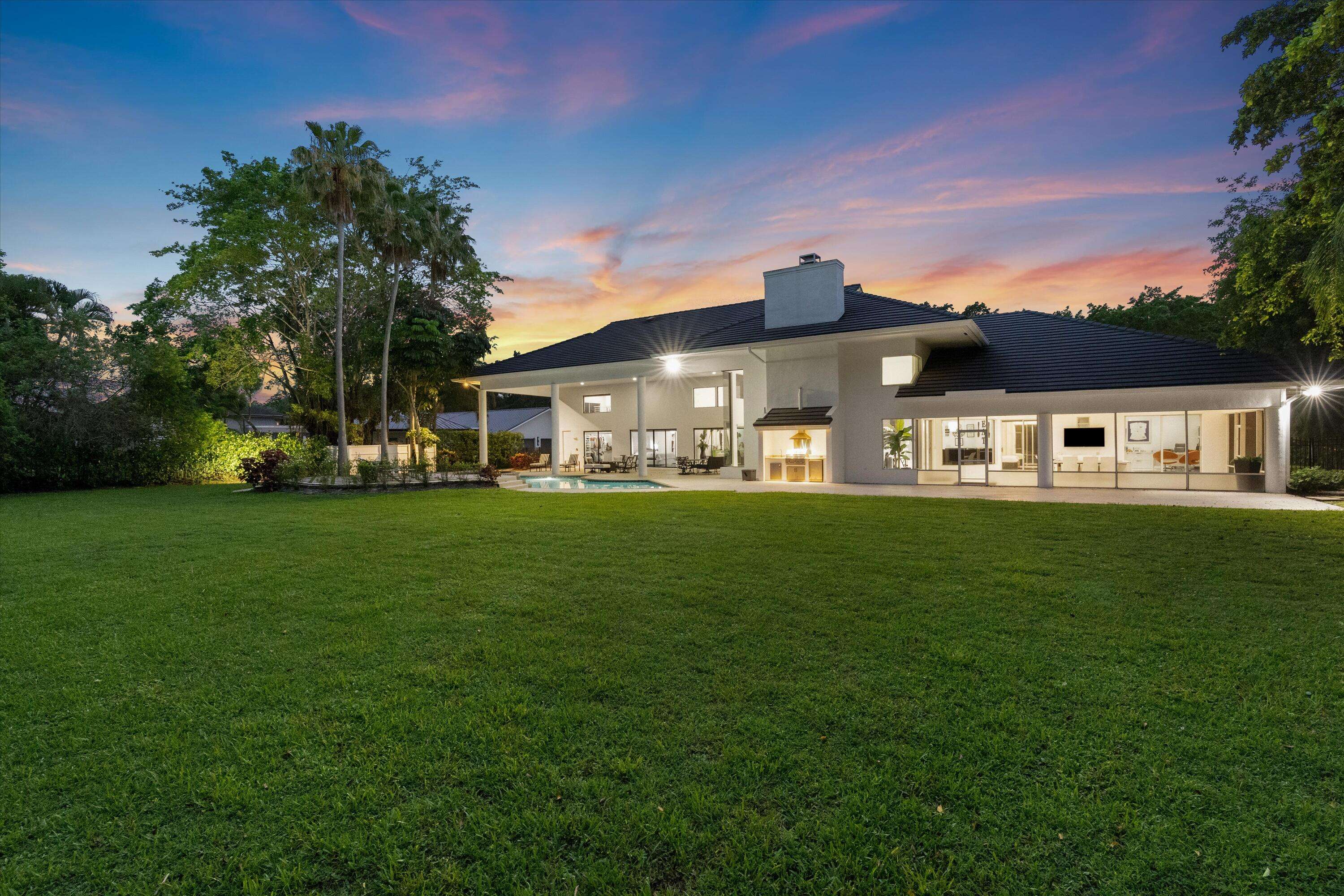 Boca Raton, FL 33496,8076 Twin Lake DR