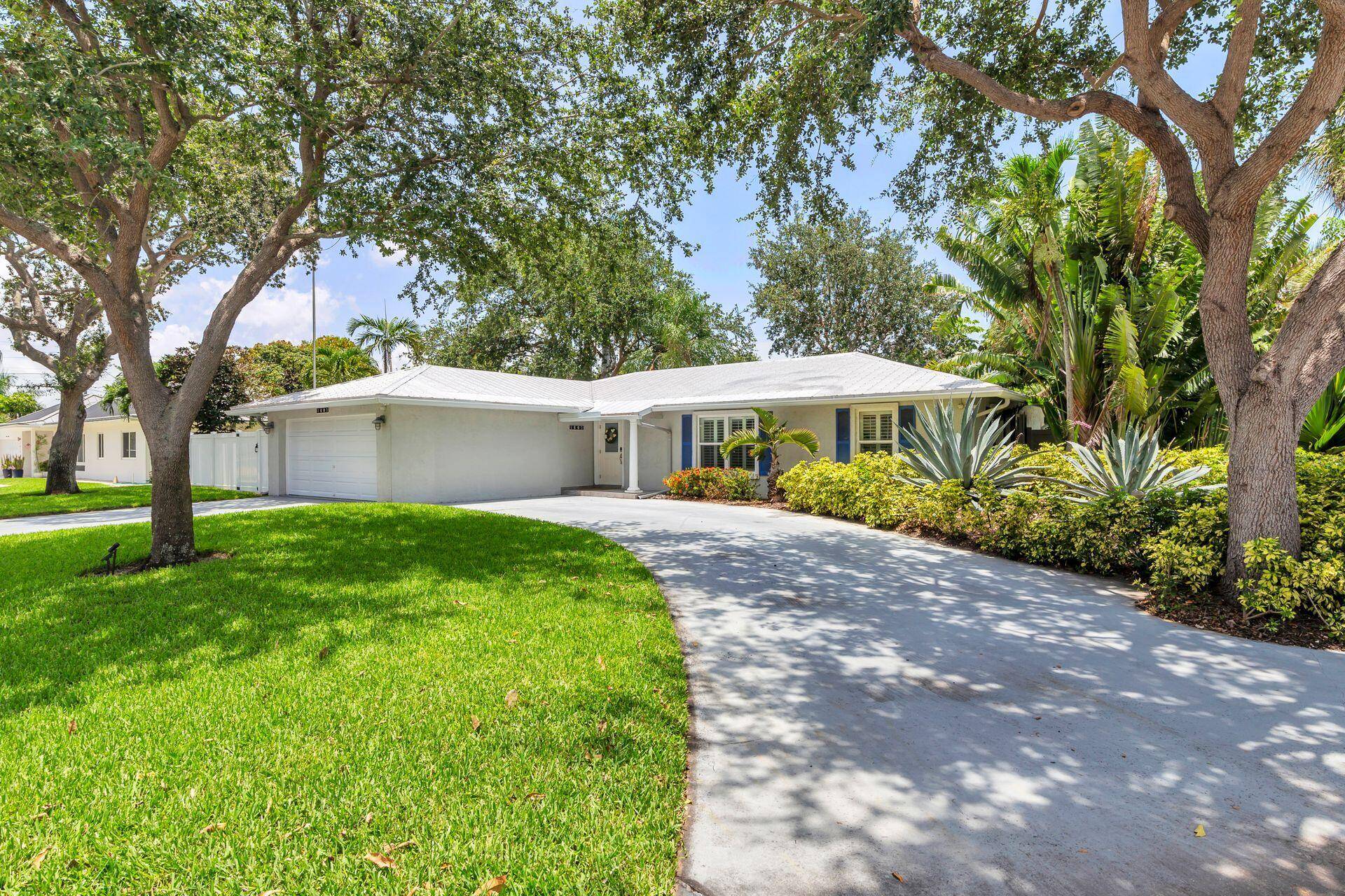 Lake Clarke Shores, FL 33406,1601 Arlington DR