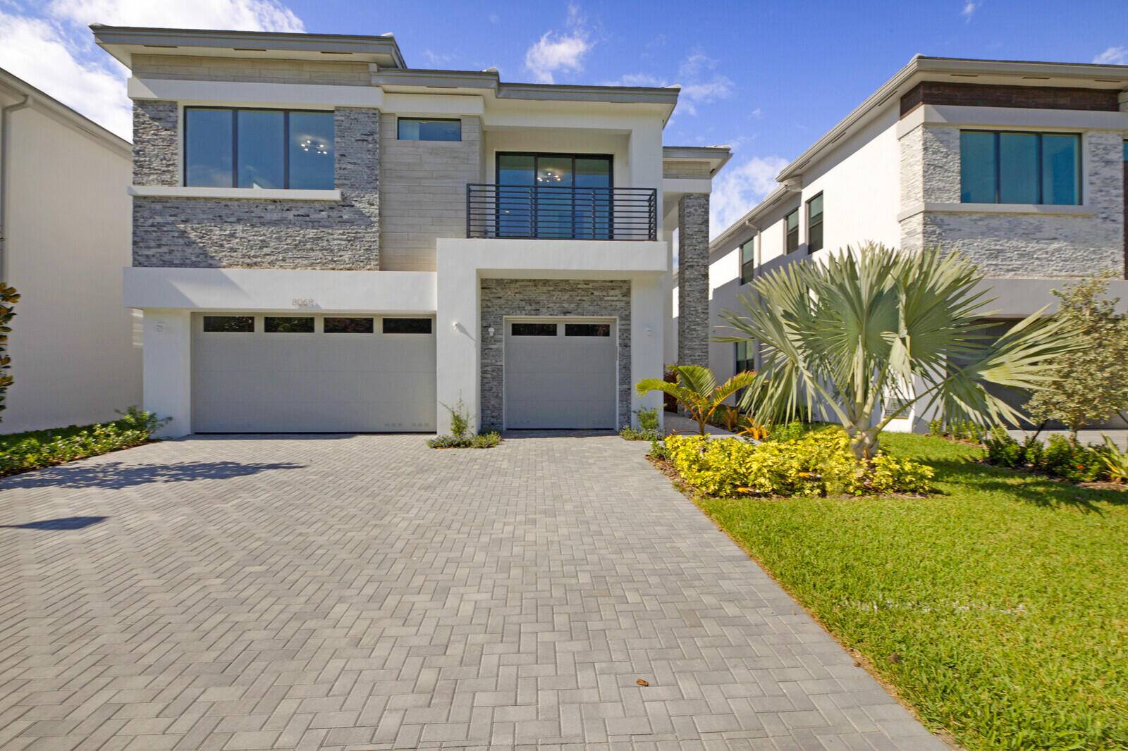 Boca Raton, FL 33496,8068 Laurel Falls DR
