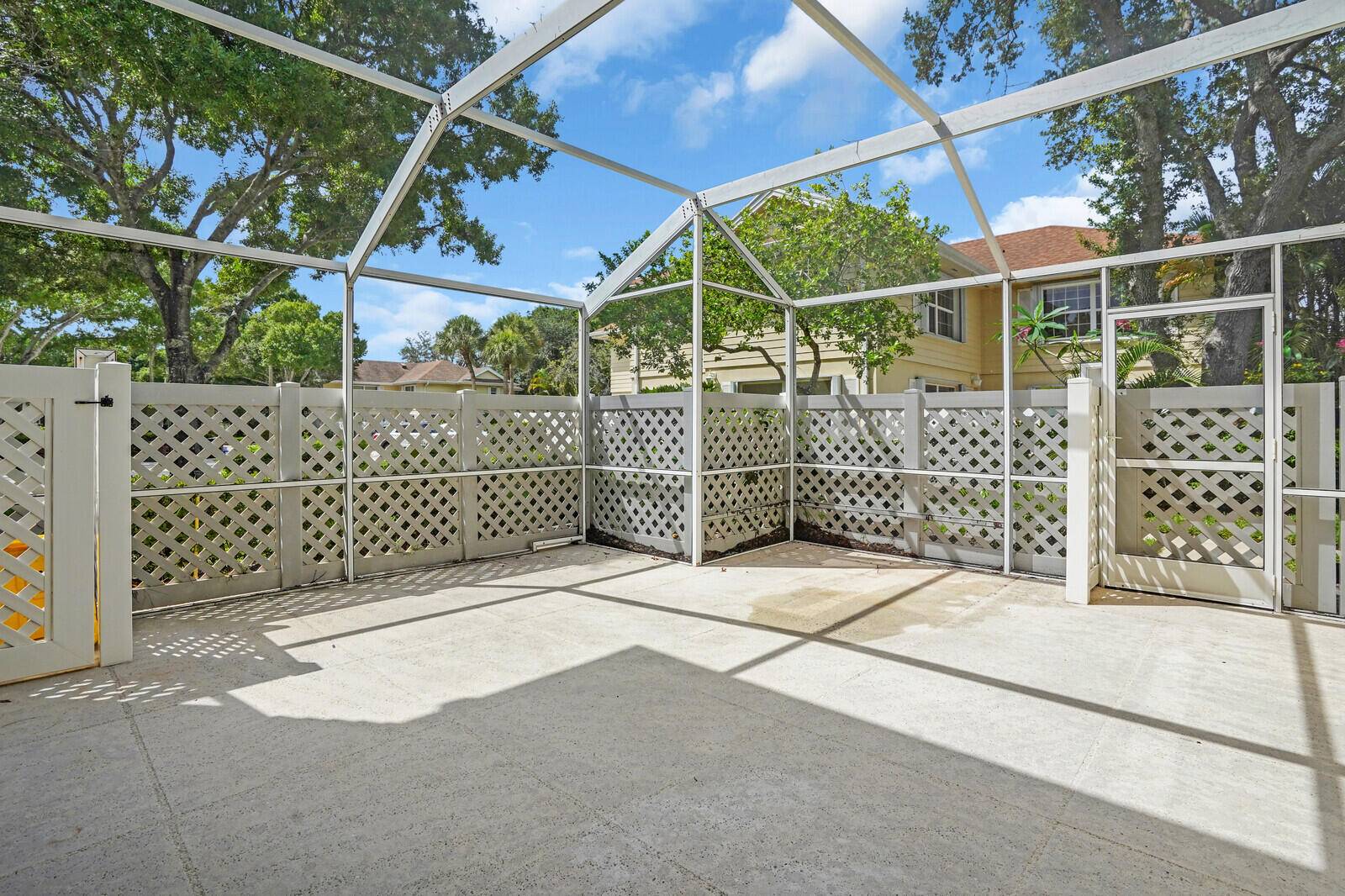 Lake Clarke Shores, FL 33406,8156 Chelsea 56c CT 56c