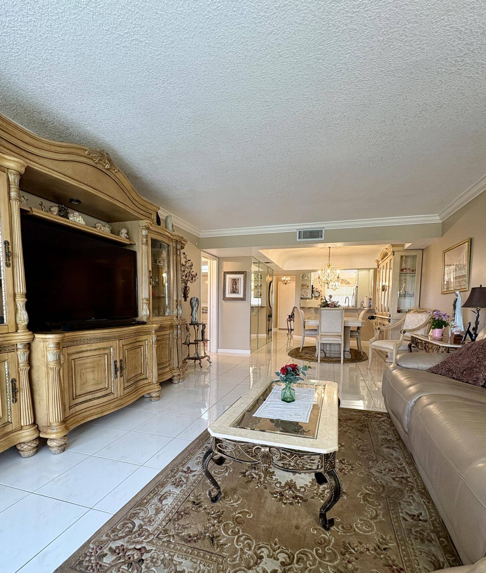 Boca Raton, FL 33428,23249 Barwood LN 402