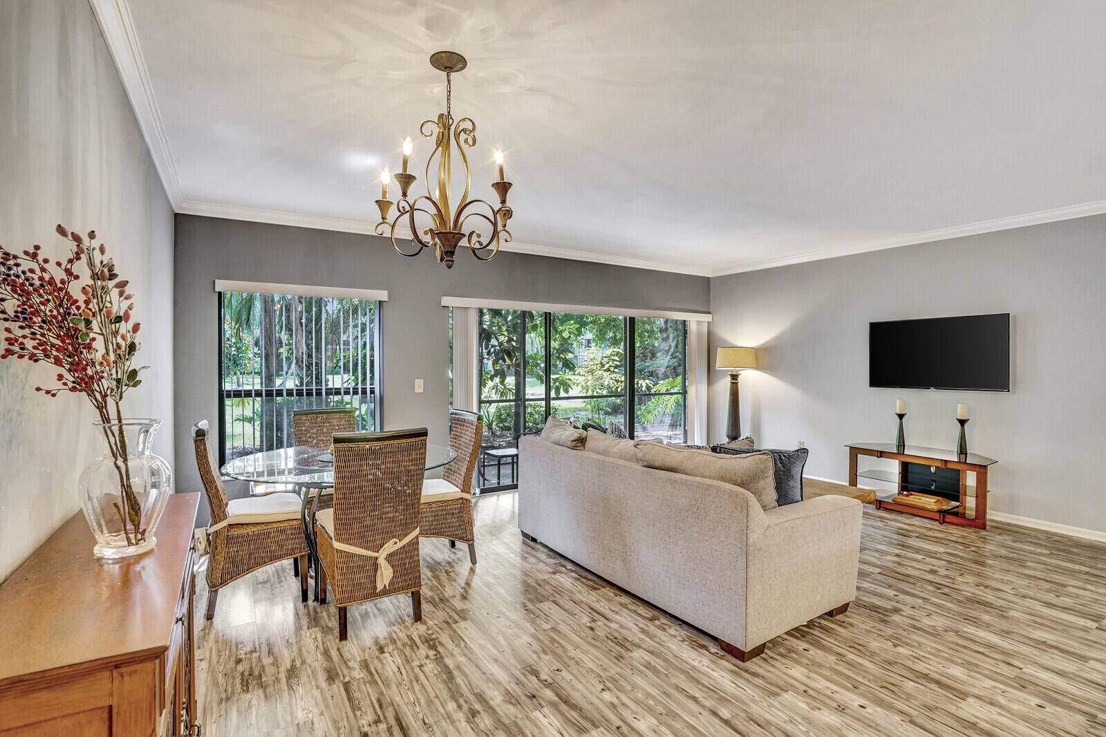 Wellington, FL 33414,11863 Wimbledon 424 CIR 424