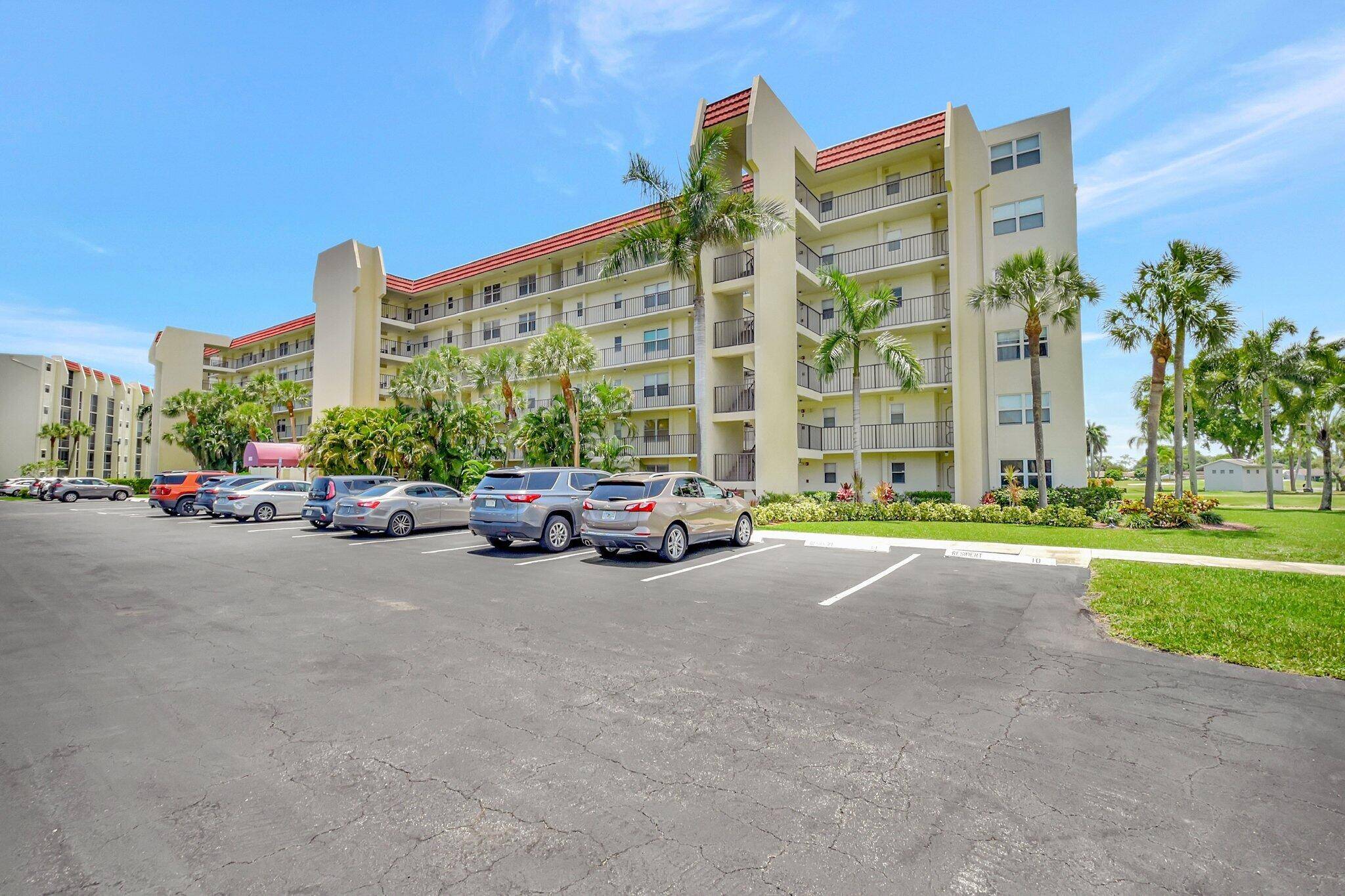 Lake Worth, FL 33467,3871 Via Poinciana 505