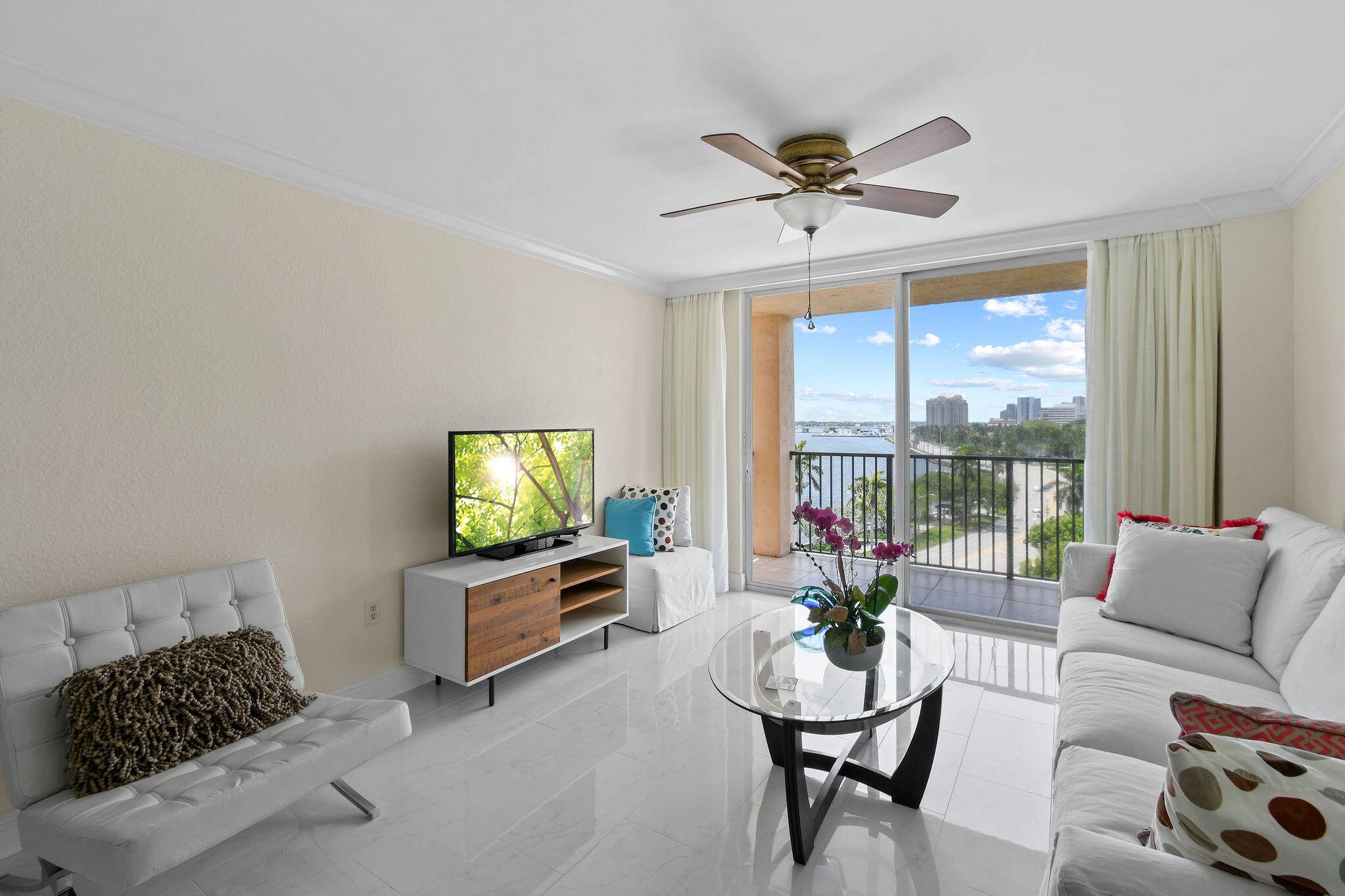 West Palm Beach, FL 33407,1801 N Flagler DR 804
