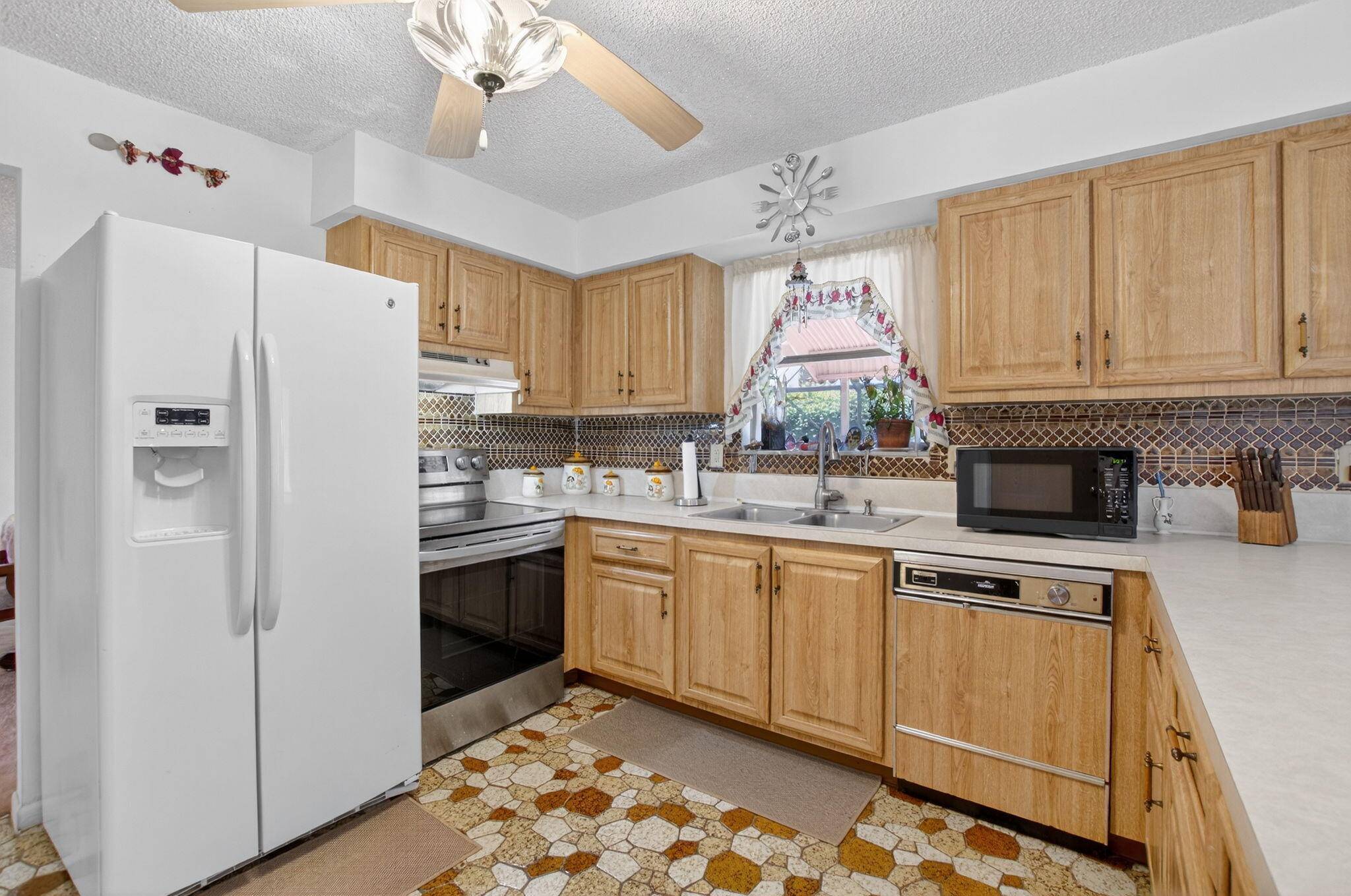Boca Raton, FL 33428,10755 Eland ST