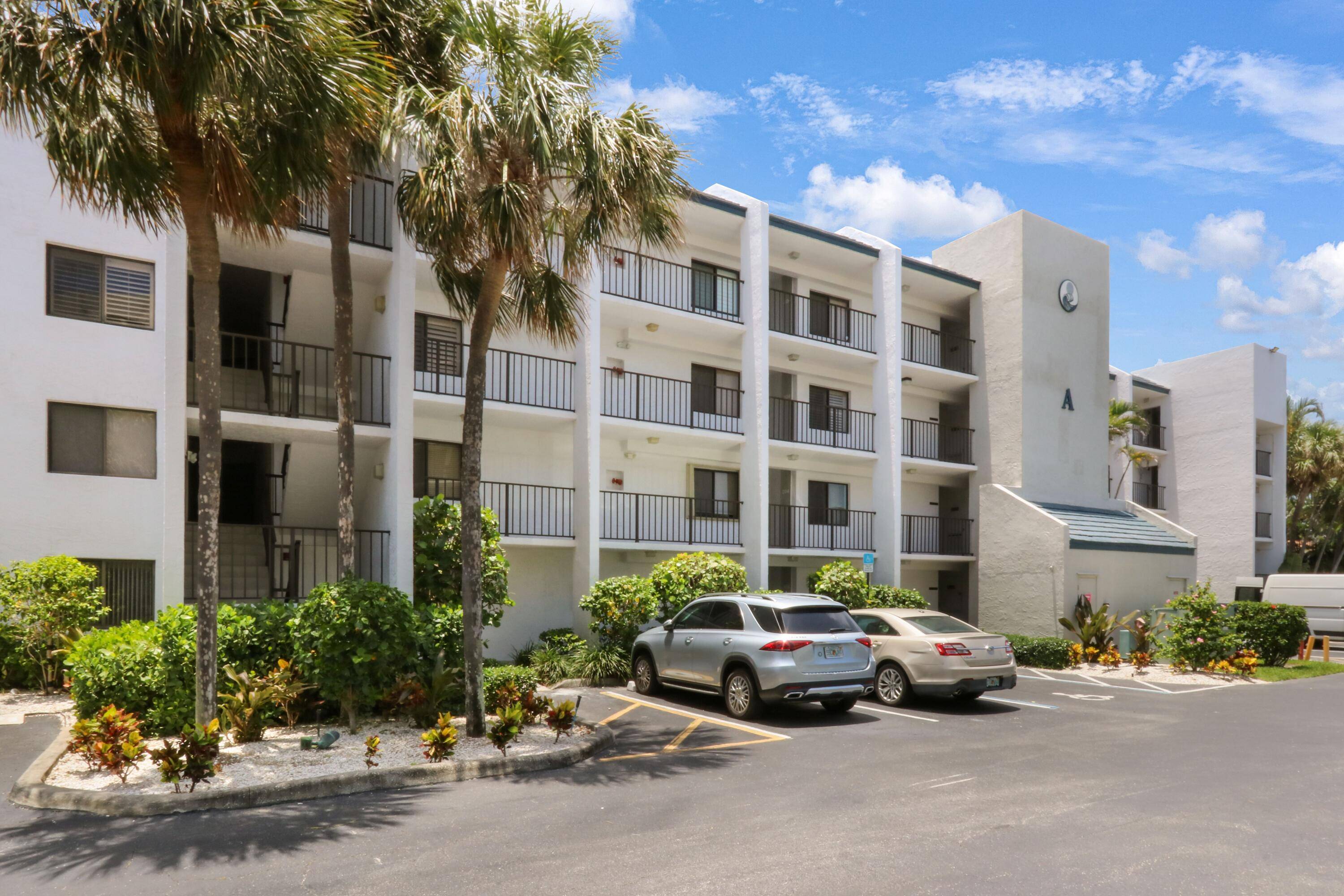 Jupiter, FL 33477,1605 S Us Highway 1 A102
