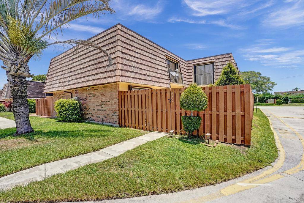 Palm Springs, FL 33461,973 Springdale CIR 97-C