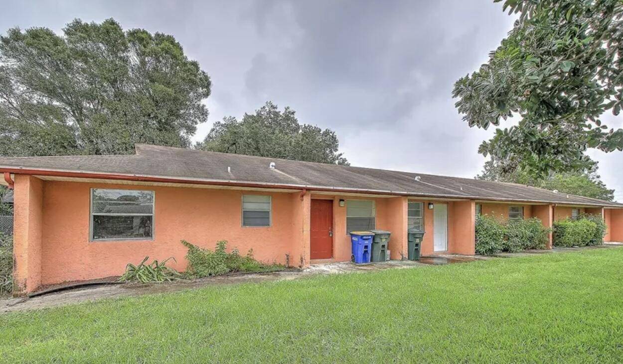 Fort Pierce, FL 34950,1107 Avenue G Apt#B