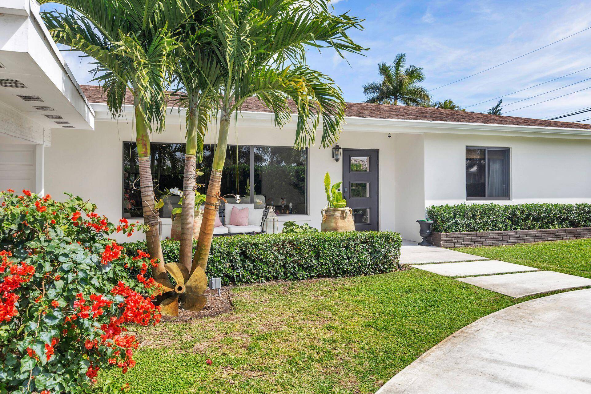 Lake Clarke Shores, FL 33406,7700 Pine Tree LN