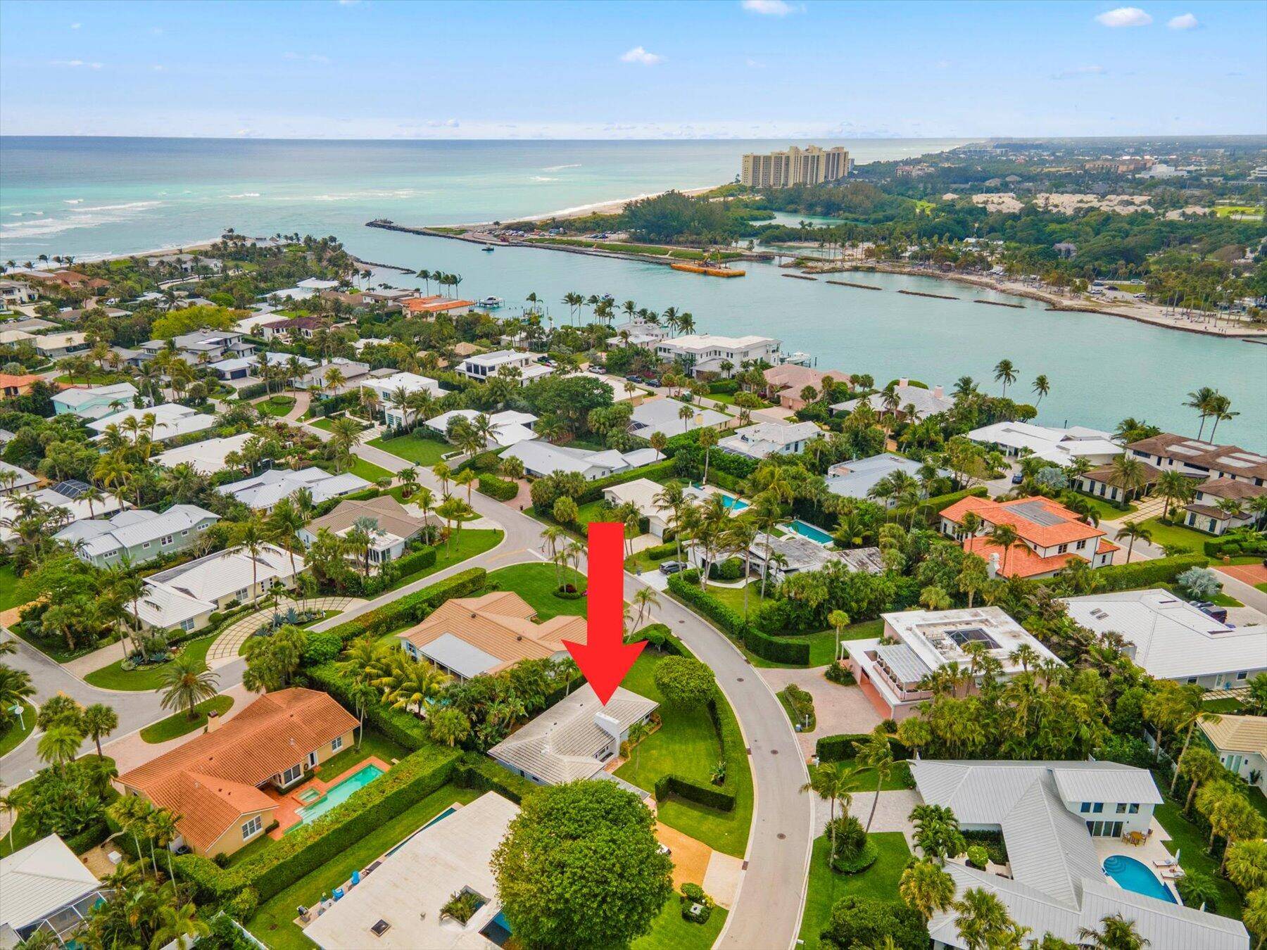Jupiter Inlet Colony, FL 33469,182 Beacon LN