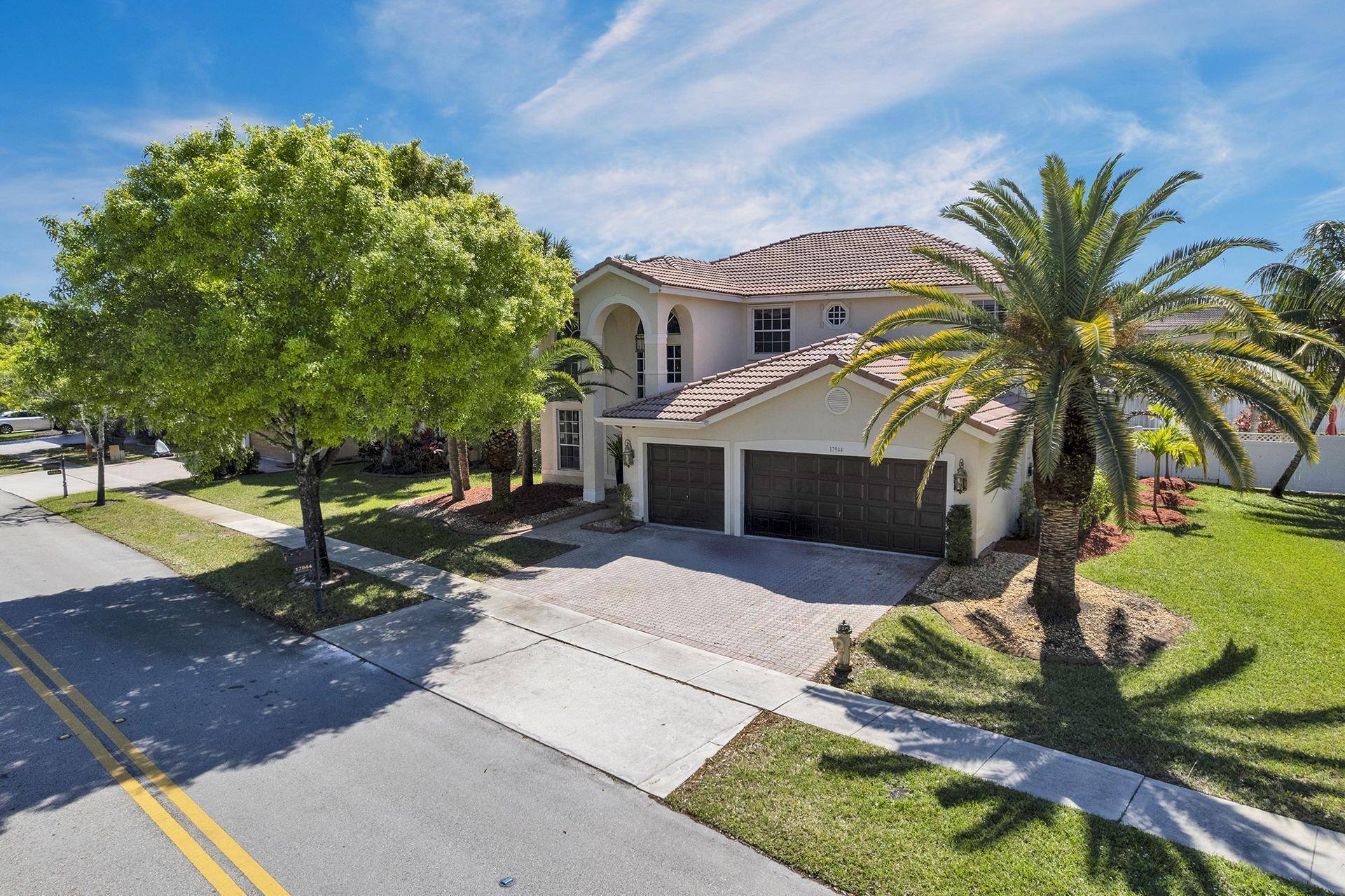 Miramar, FL 33029,17944 SW 35th ST