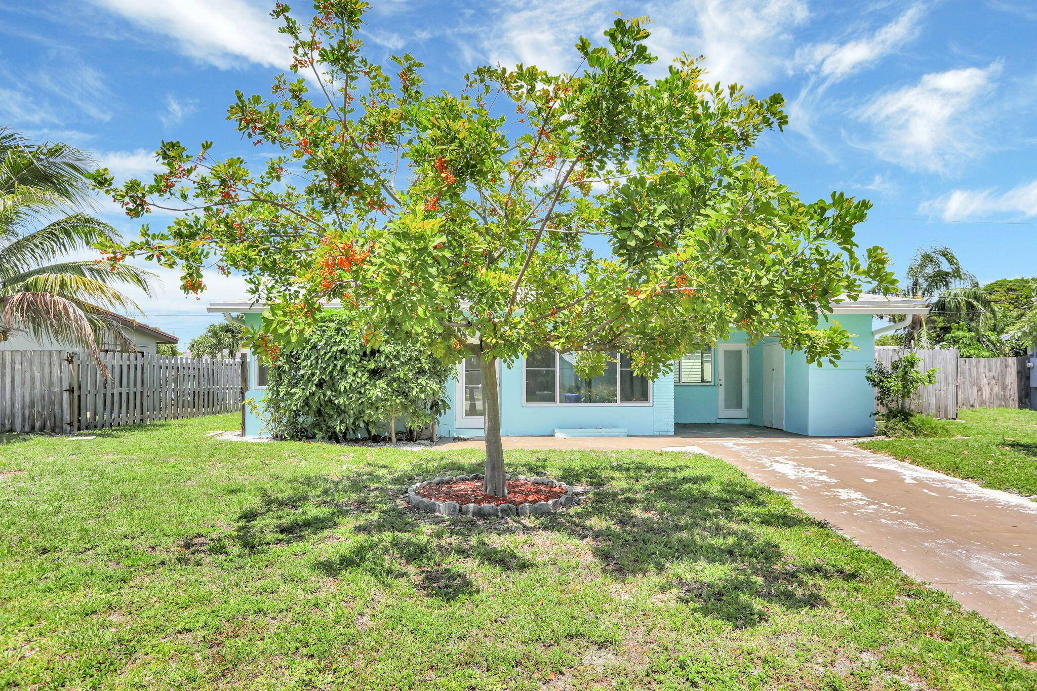 Pompano Beach, FL 33064,3031 NE 11th AVE