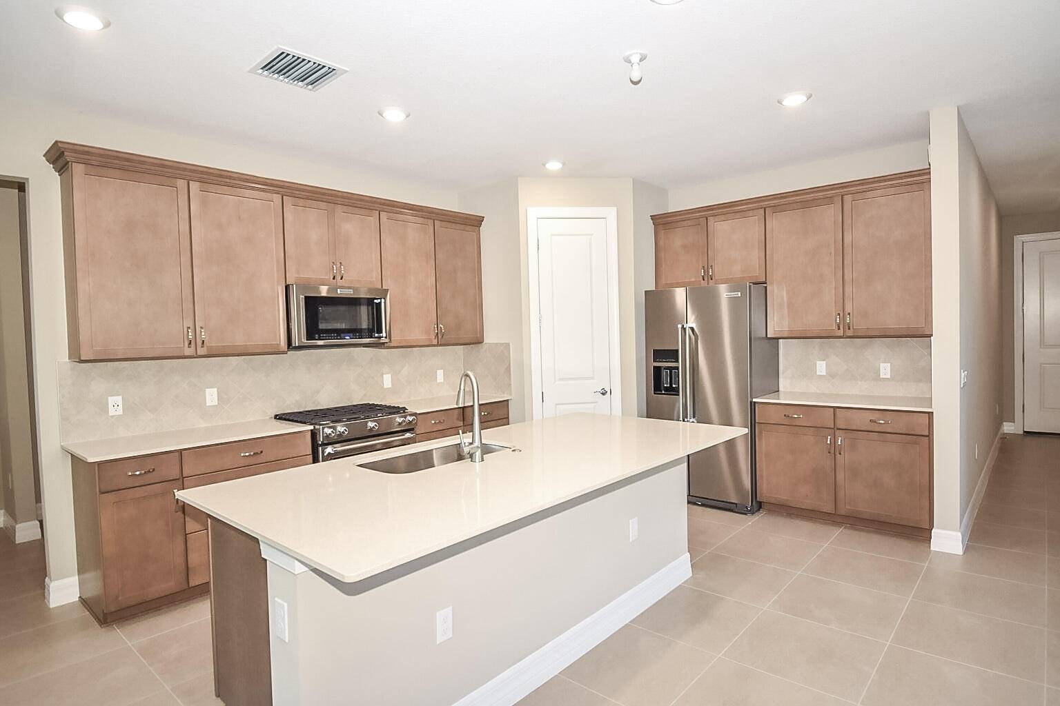 Palm Beach Gardens, FL 33412,12546 Triumph LN