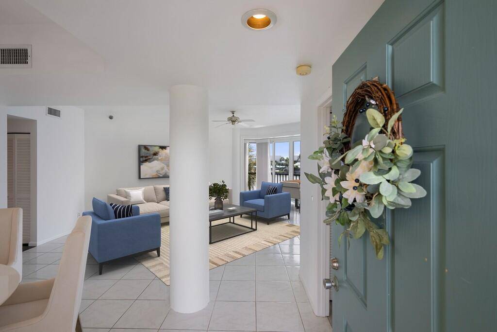Stuart, FL 34996,221 NE Plantation RD 303