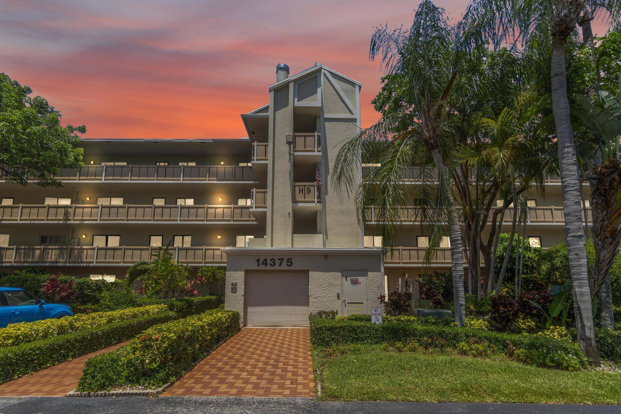 Delray Beach, FL 33446,14375 Strathmore LN 306