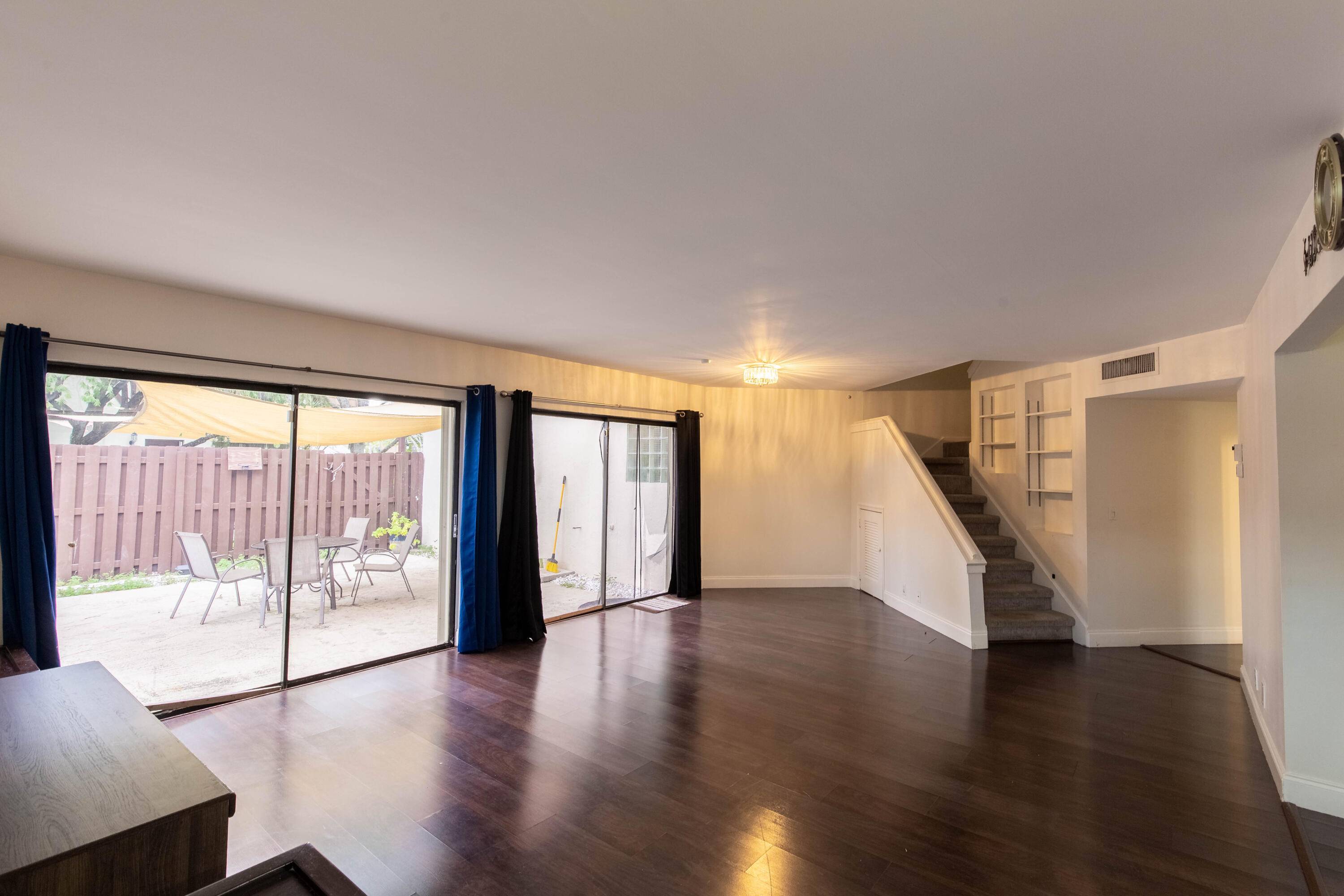 Royal Palm Beach, FL 33411,103 Weybridge C CIR C