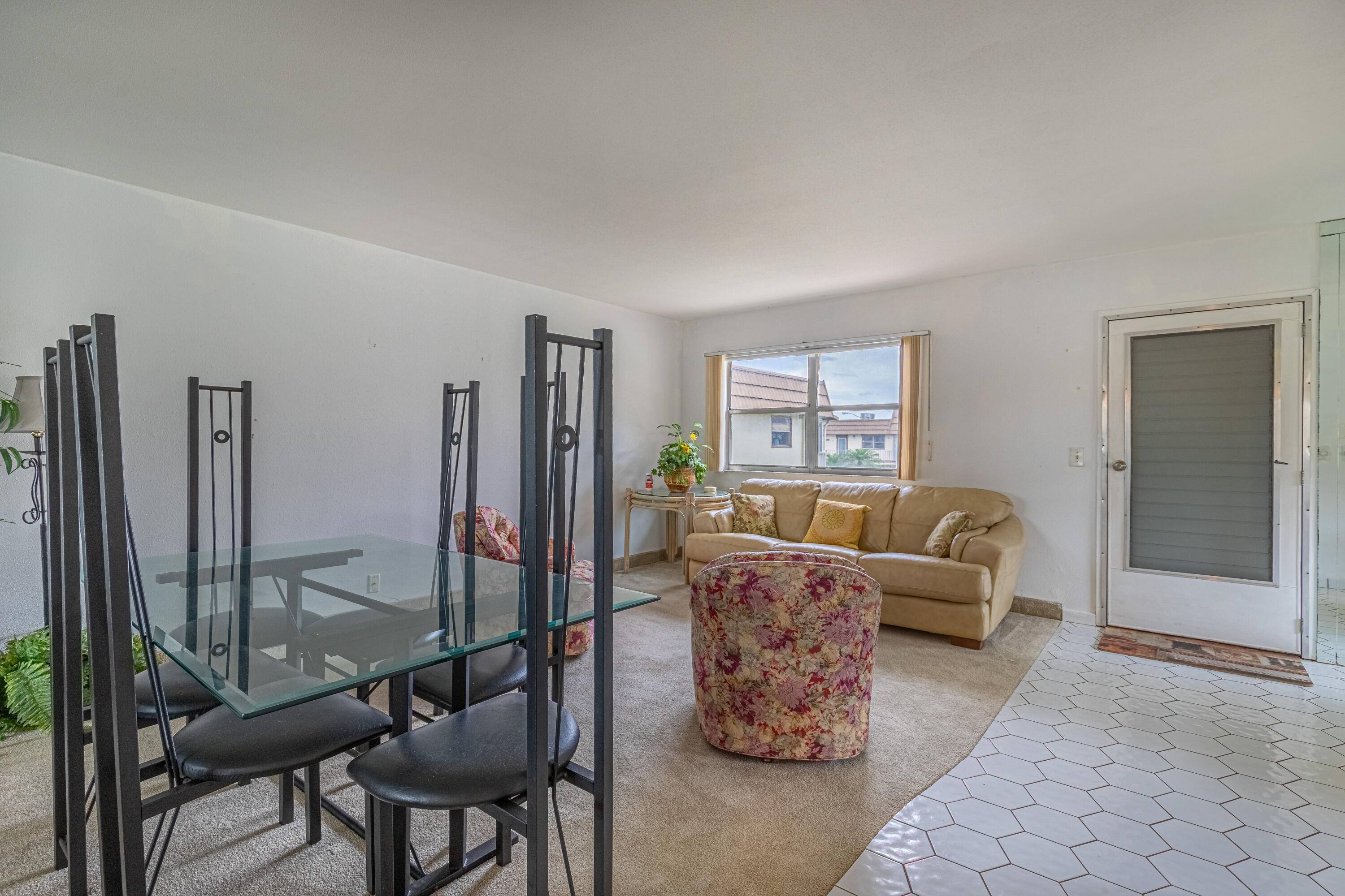Delray Beach, FL 33446,141 Saxony  Blk C TER 141