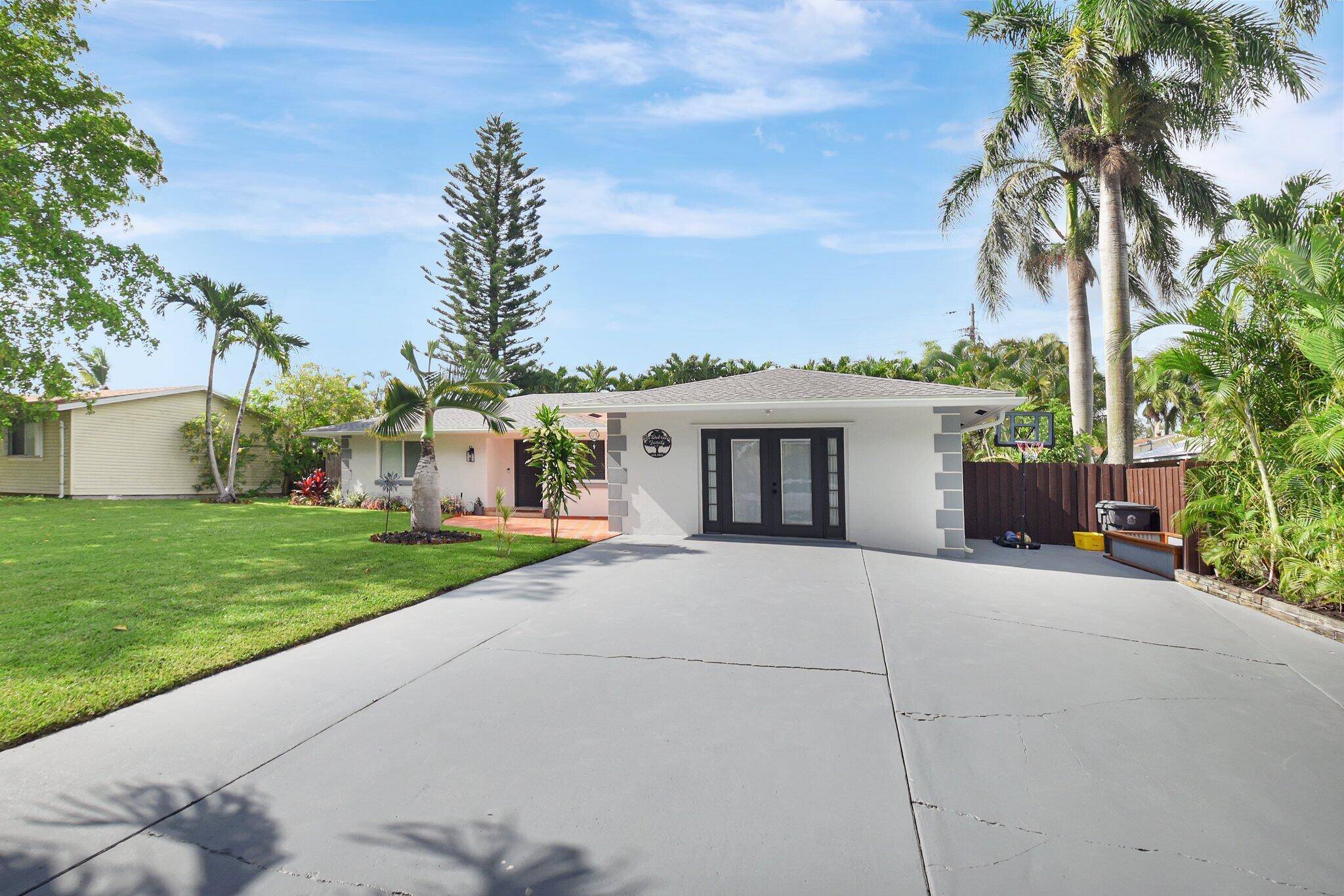 Lake Worth, FL 33462,3374 Parade PL