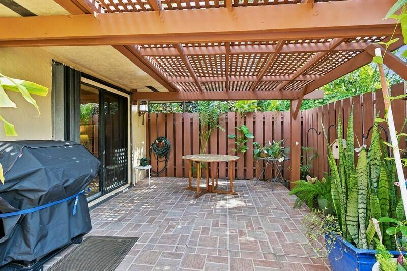 Atlantis, FL 33462,7 Atrium CIR D