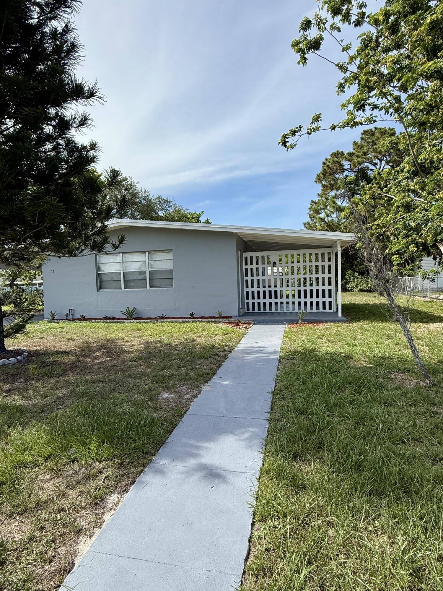 Port Saint Lucie, FL 34952,171 Princess DR