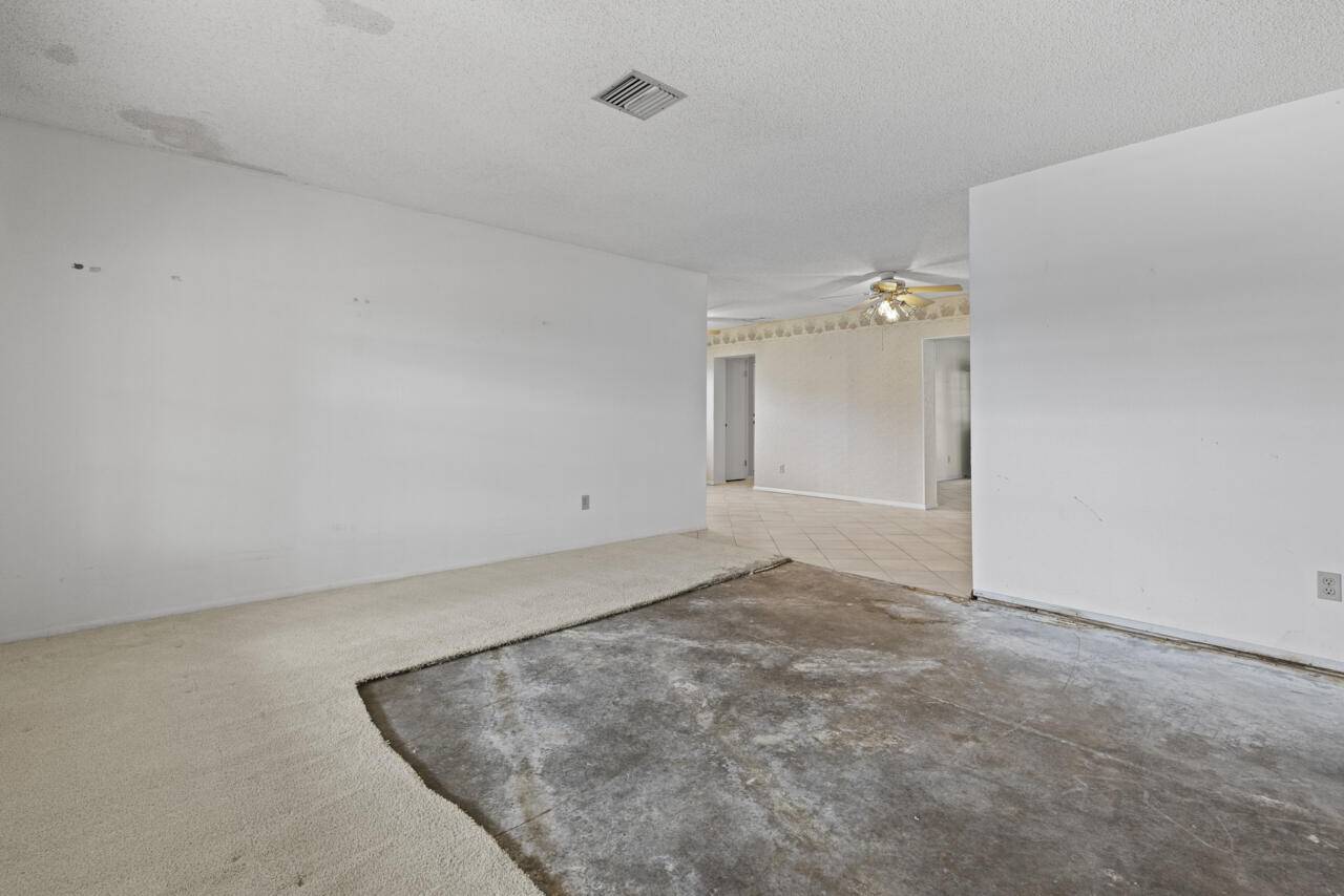 Port Saint Lucie, FL 34983,740 SW Goodrich ST