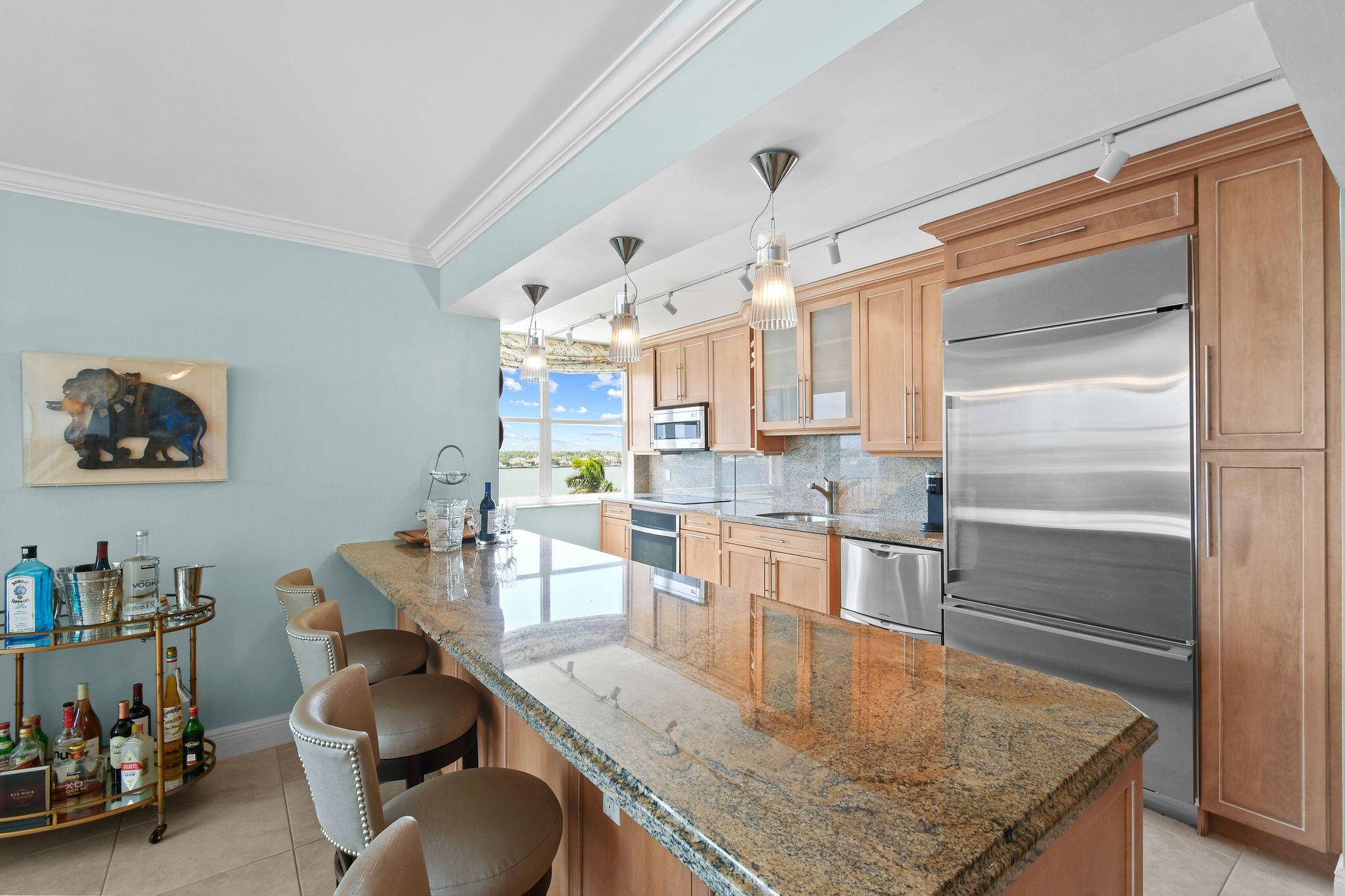 West Palm Beach, FL 33401,1701 S Flagler DR 601