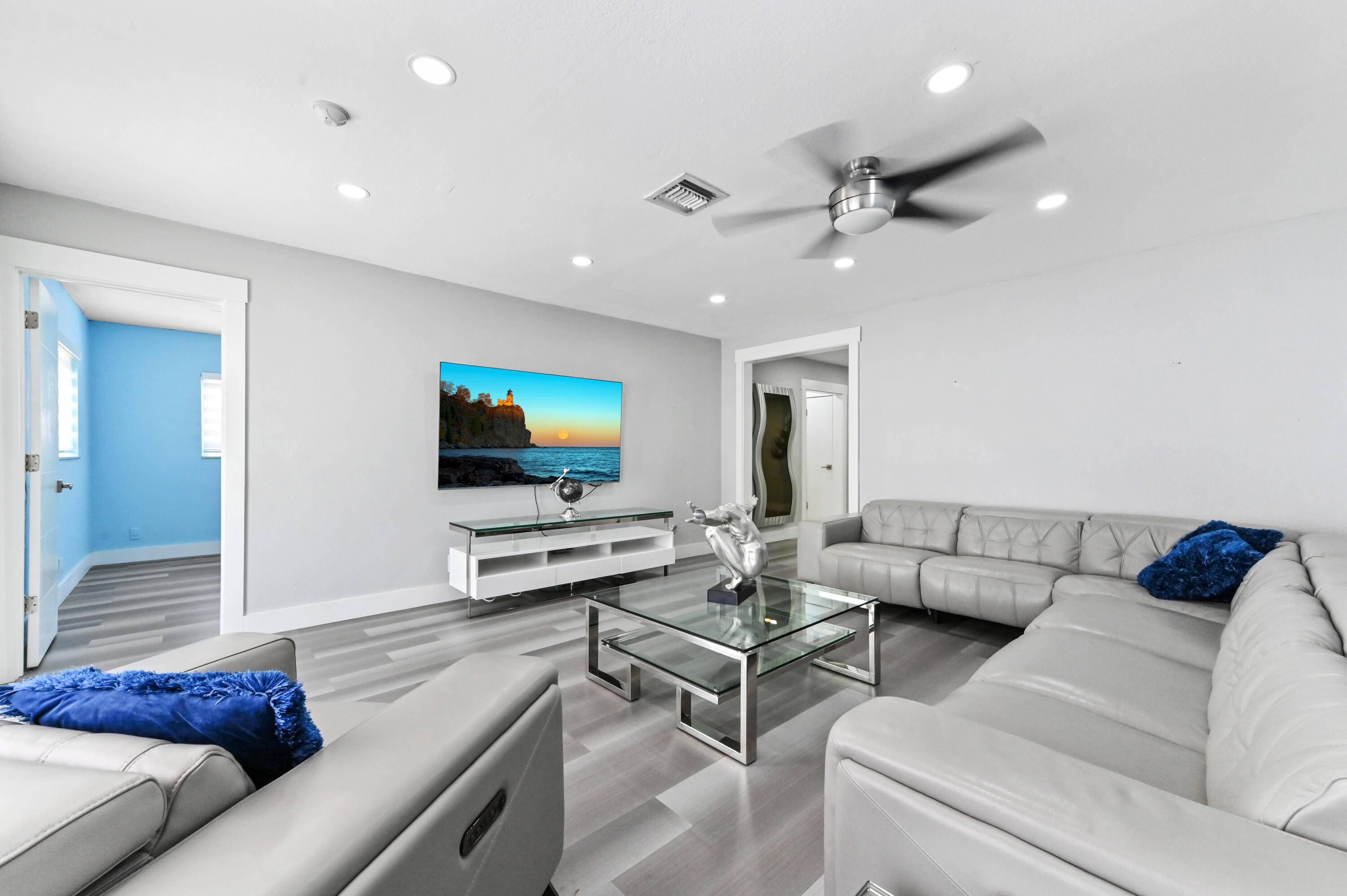 Wellington, FL 33414,1320 Riverside CIR
