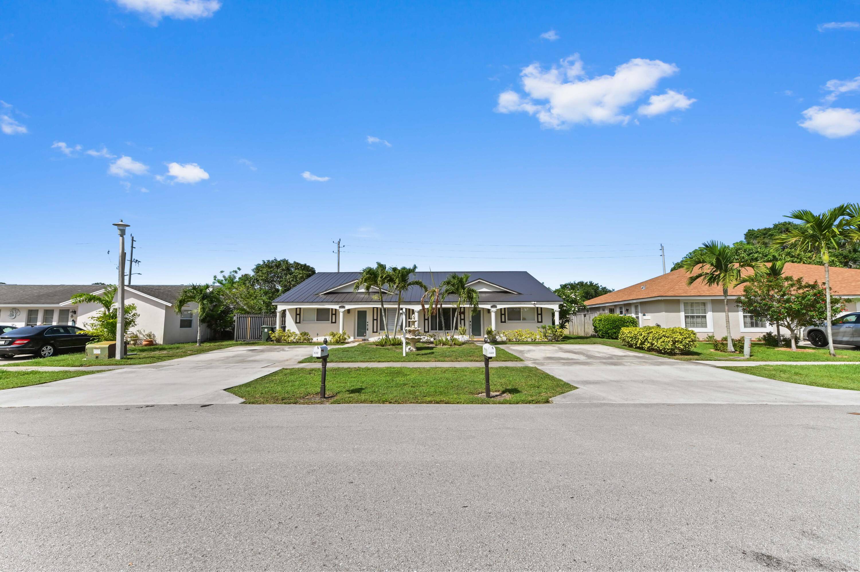 Wellington, FL 33414,1320 Riverside CIR