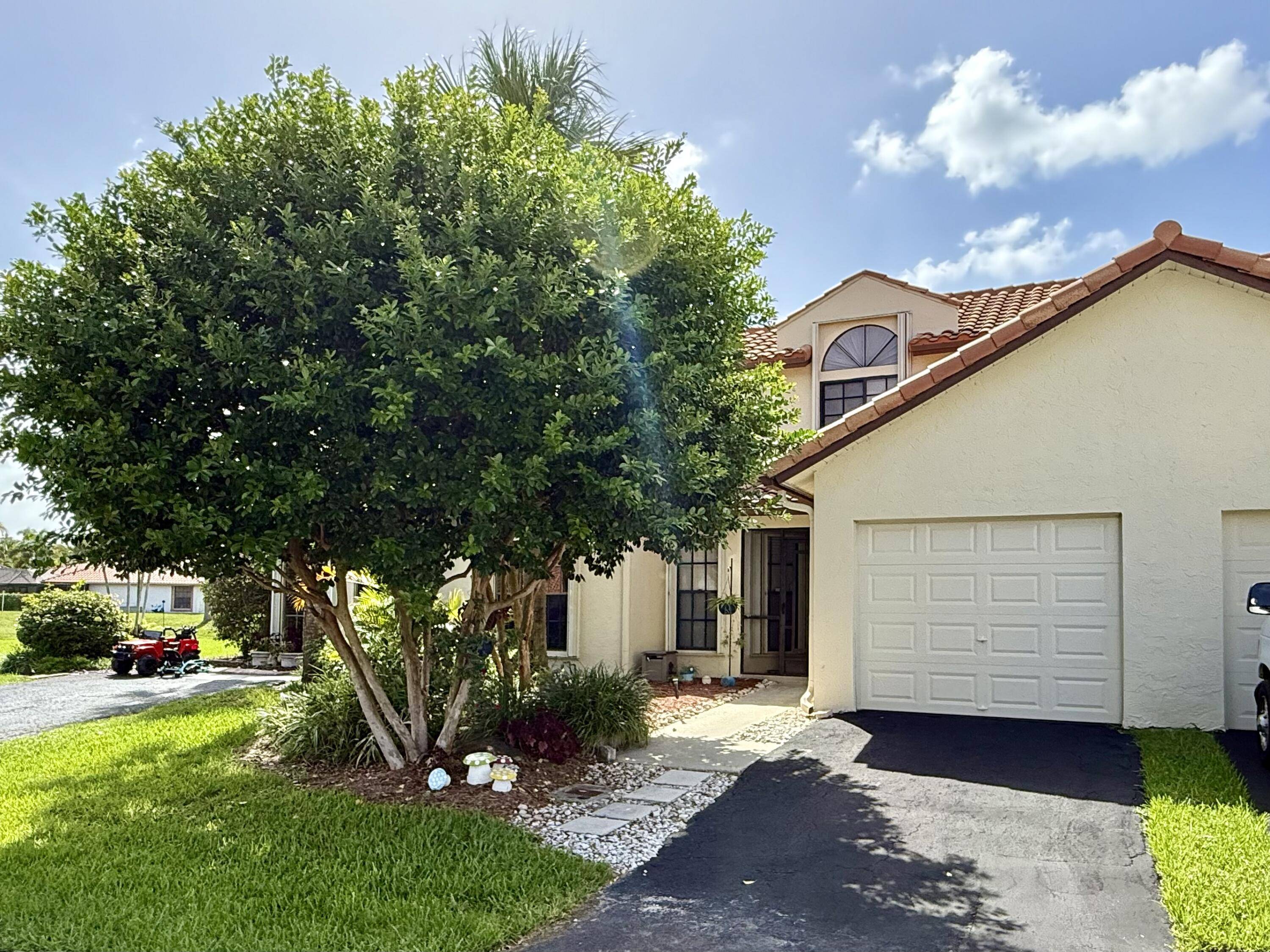 Boca Raton, FL 33498,18553 Woodstream DR