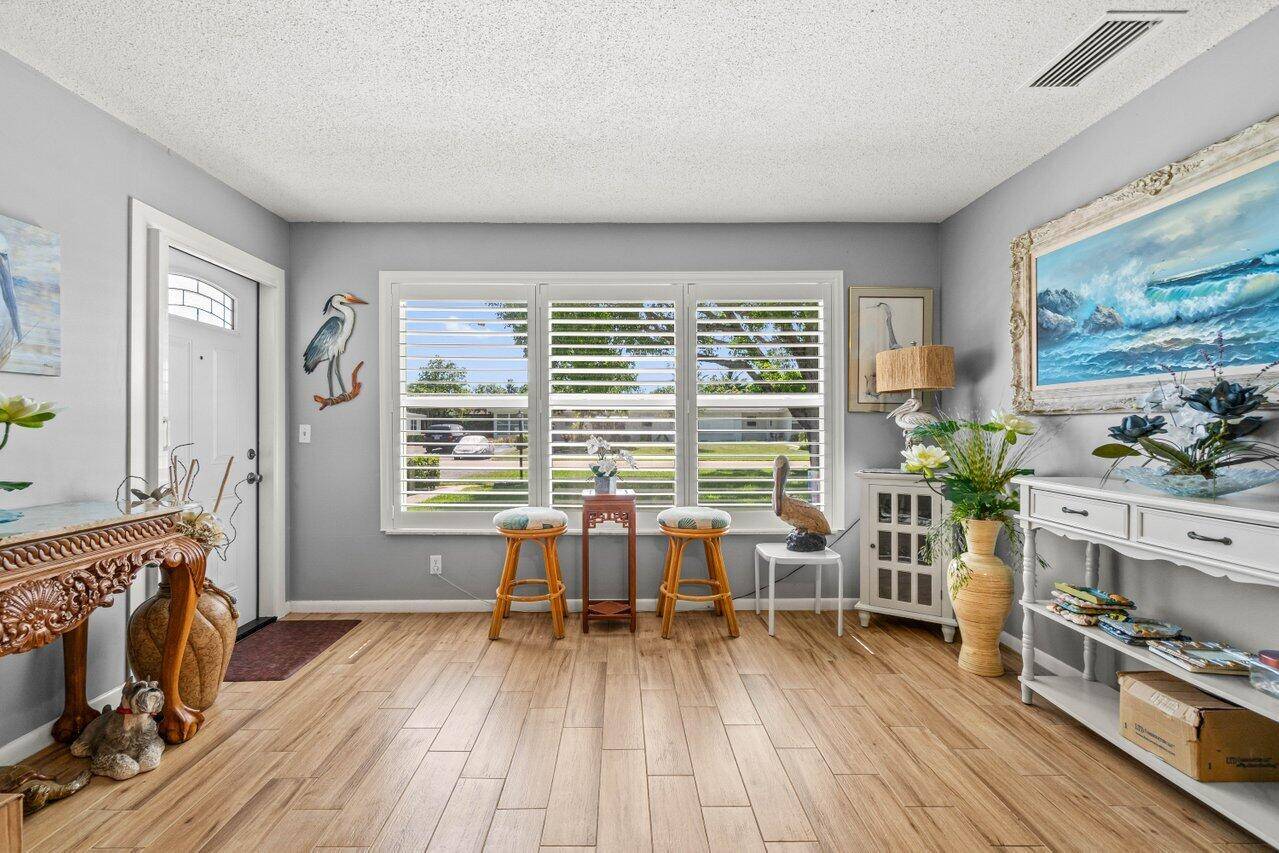 Lake Worth, FL 33462,7376 W Oakridge CIR C