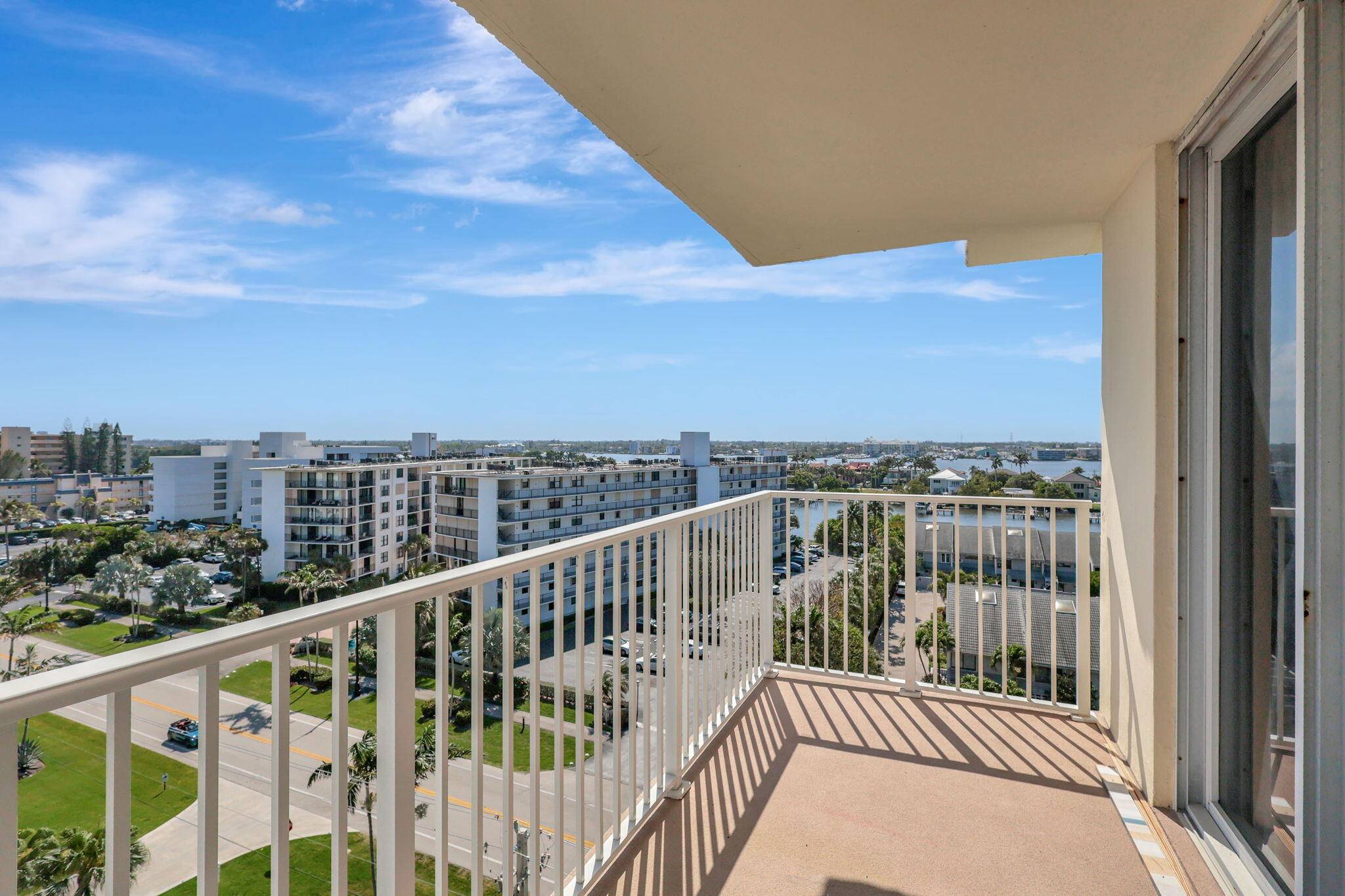 South Palm Beach, FL 33480,3540 S Ocean BLVD Ph 911