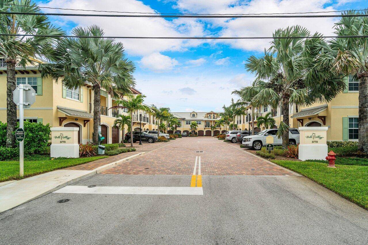 Tequesta, FL 33469,3770 County Line RD C1
