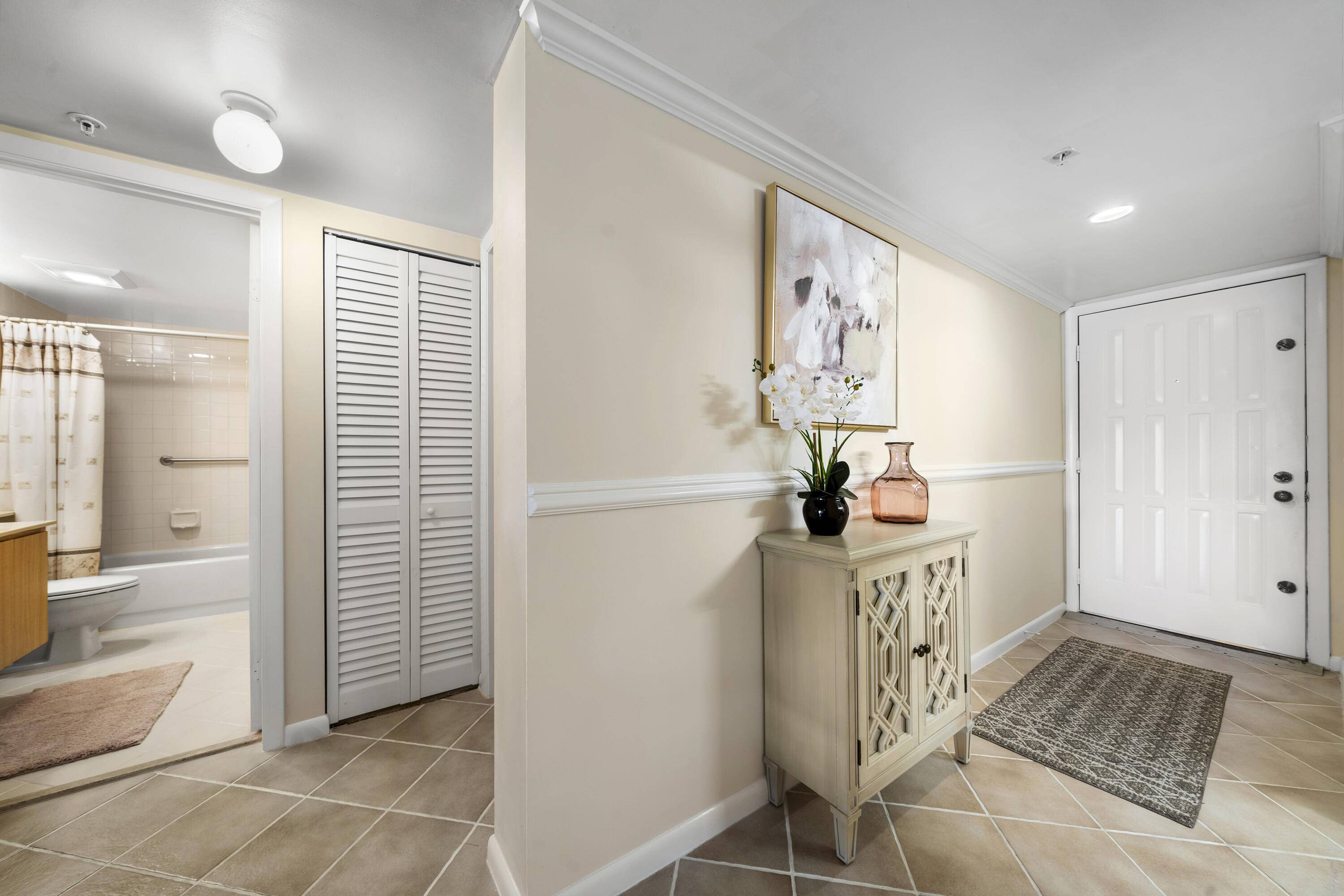 Jupiter, FL 33477,601 Seafarer CIR 104