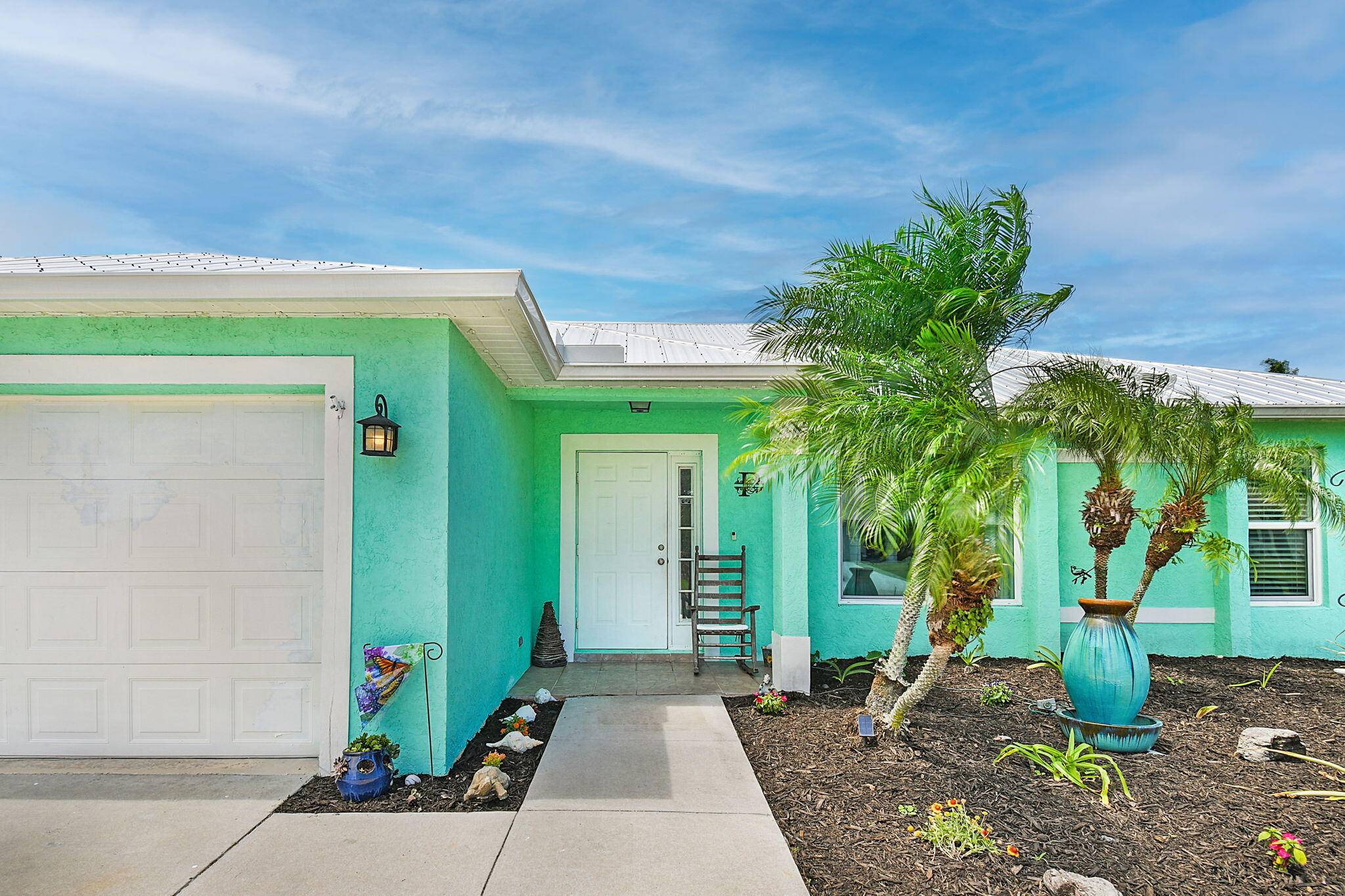 Port Saint Lucie, FL 34953,1037 SW Romaine LN