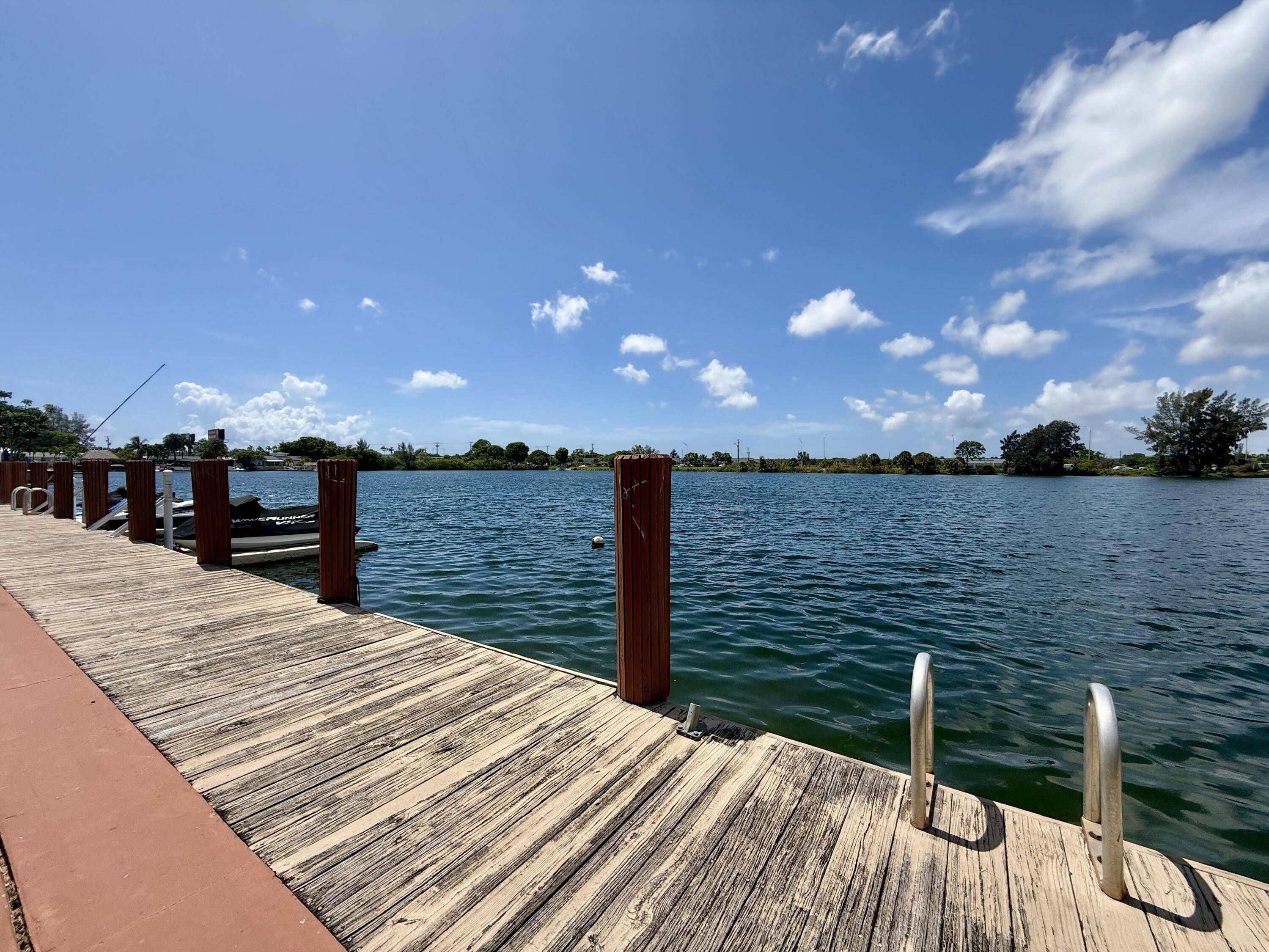 Deerfield Beach, FL 33064,1100 Crystal Lake DR 107