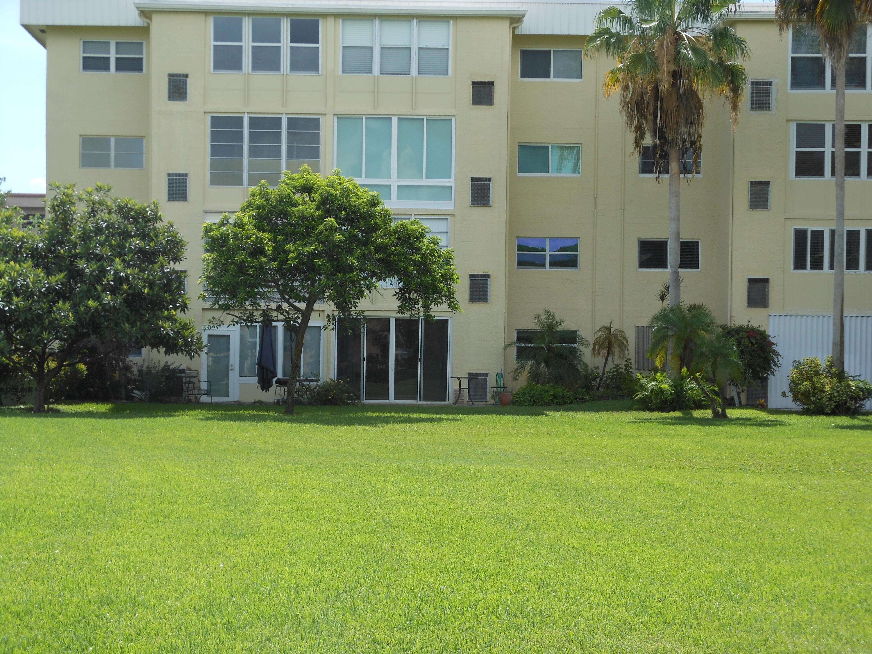 Boynton Beach, FL 33435,2515 NE 1st CT 117