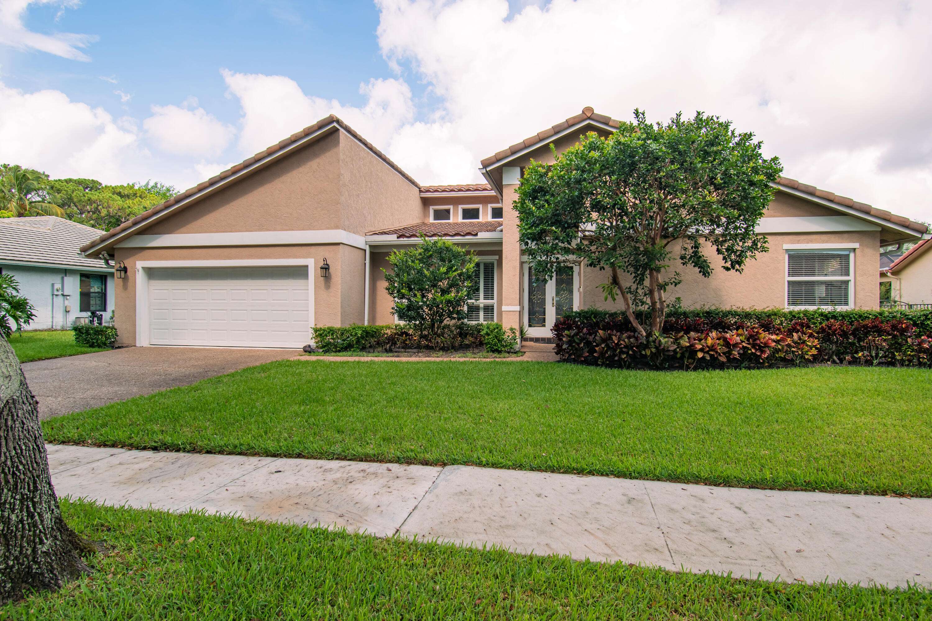 Boca Raton, FL 33434,3961 NW 27th AVE