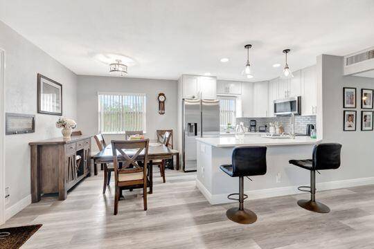 Delray Beach, FL 33446,313 Saxony G