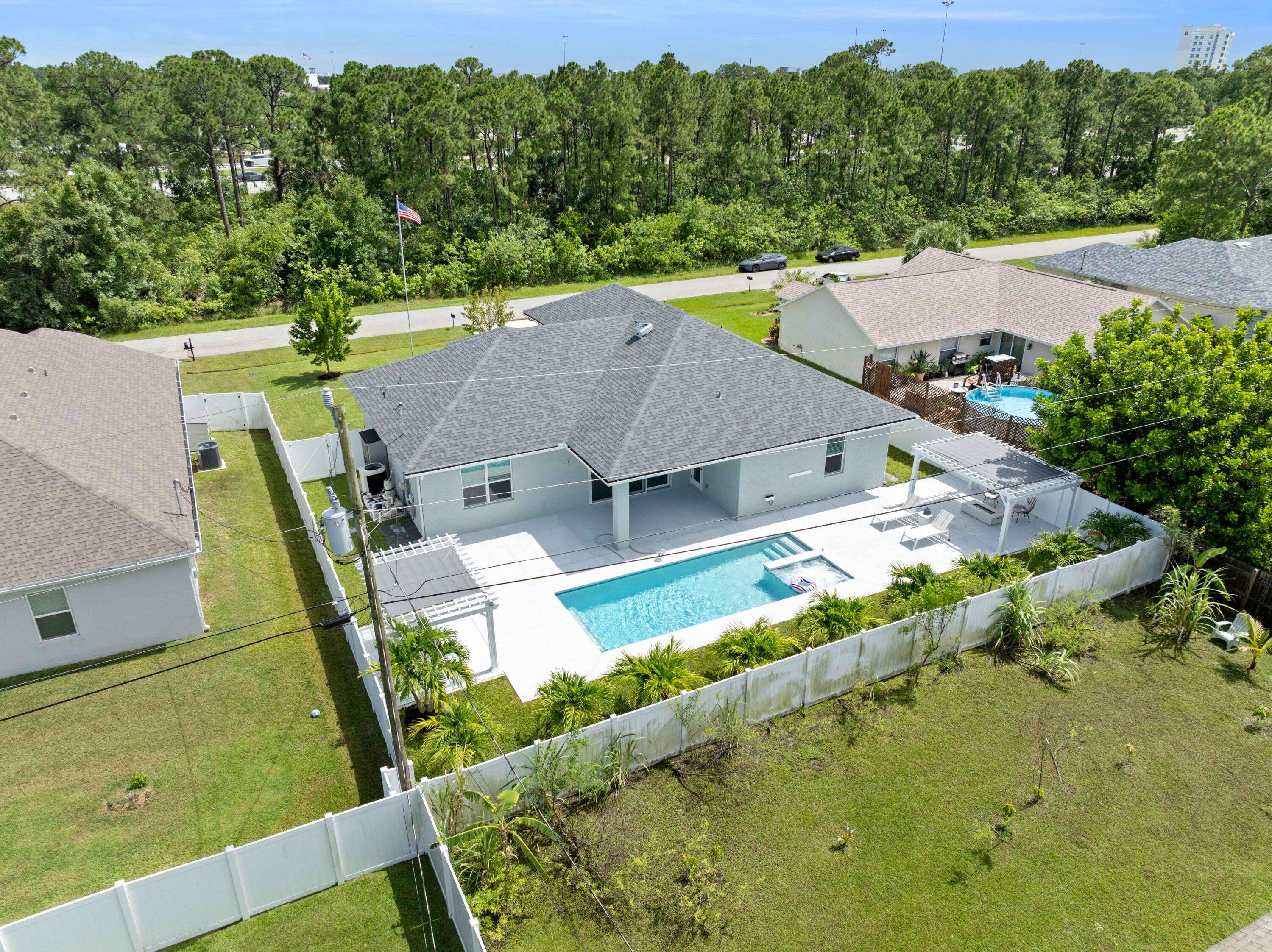 Port Saint Lucie, FL 34953,2265 SW Kenwick AVE