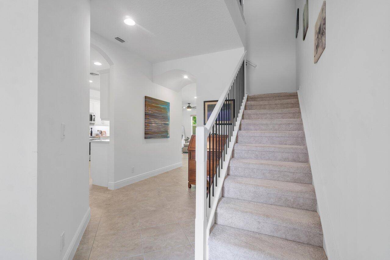 Wellington, FL 33414,119 Crape Myrtle LN