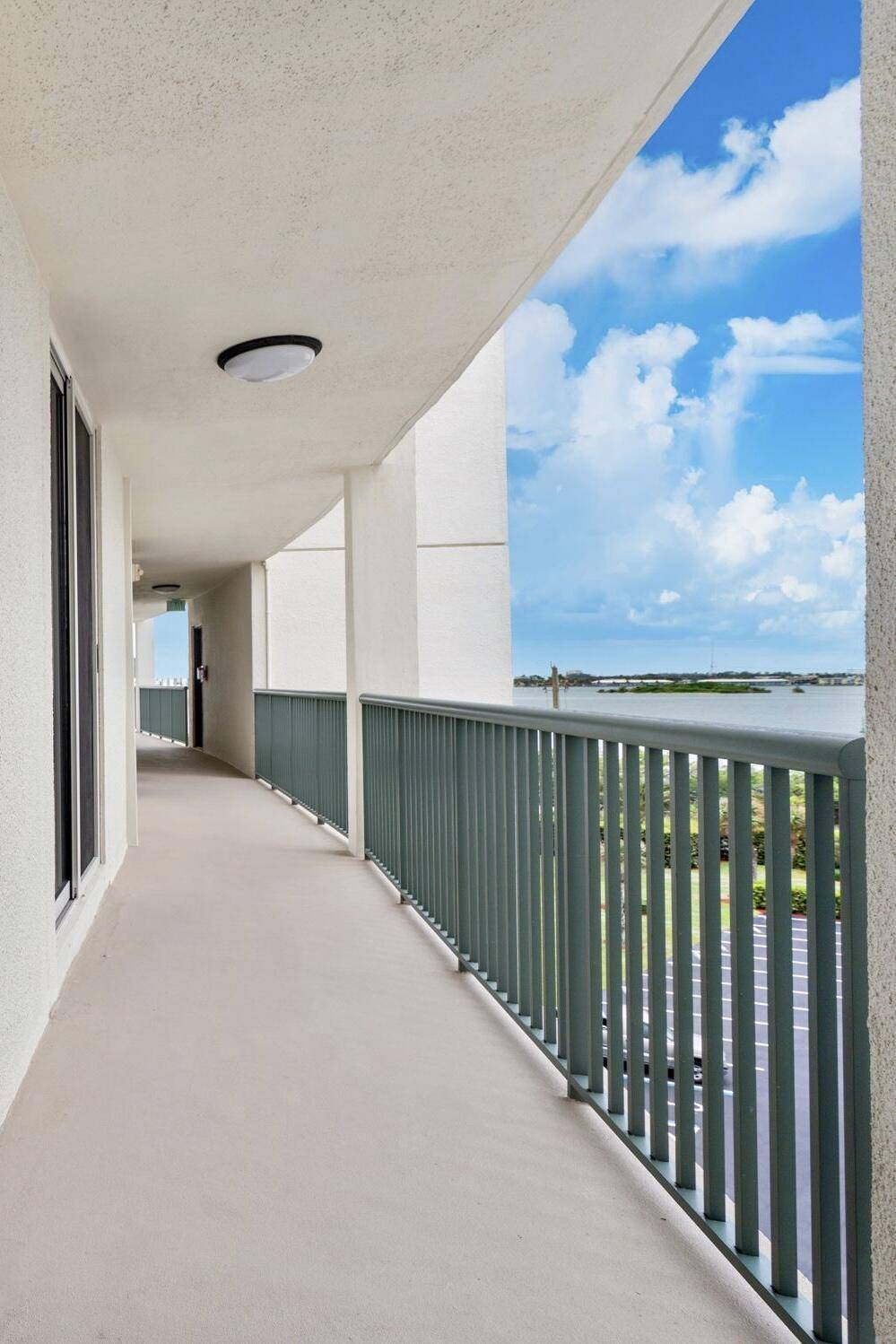 Singer Island, FL 33404,5400 Ocean 4c