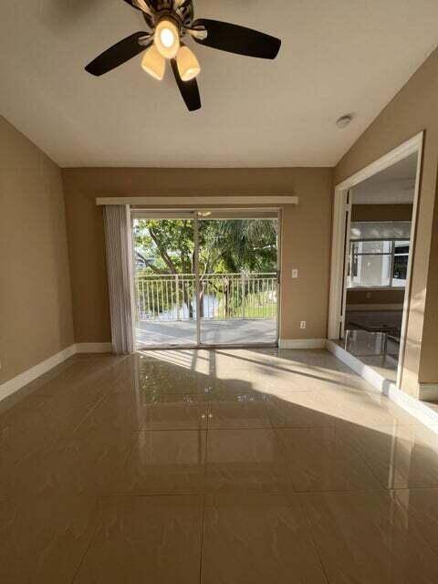 Delray Beach, FL 33445,1845 Palm Cove BLVD 8-303