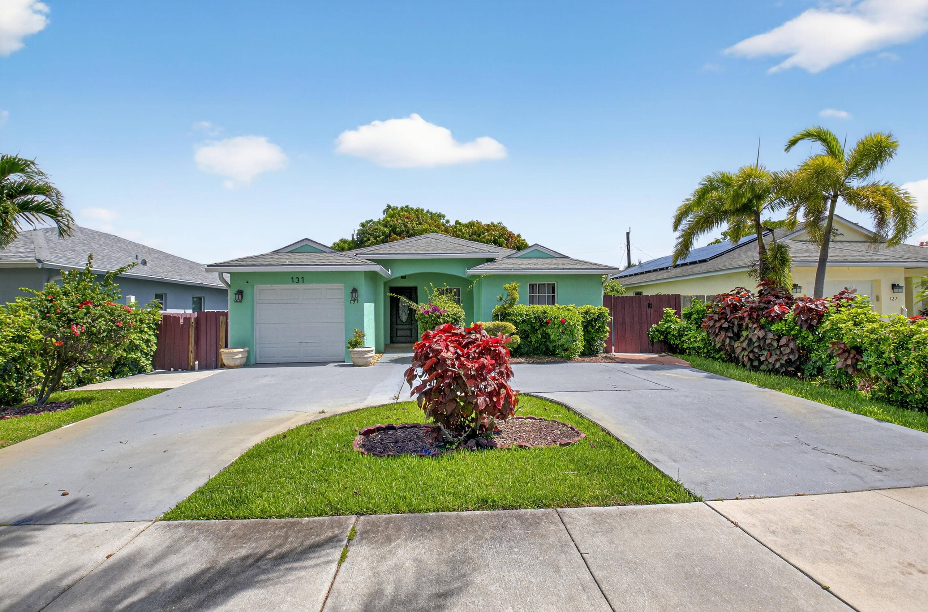 Boynton Beach, FL 33435,131 SW 1st AVE