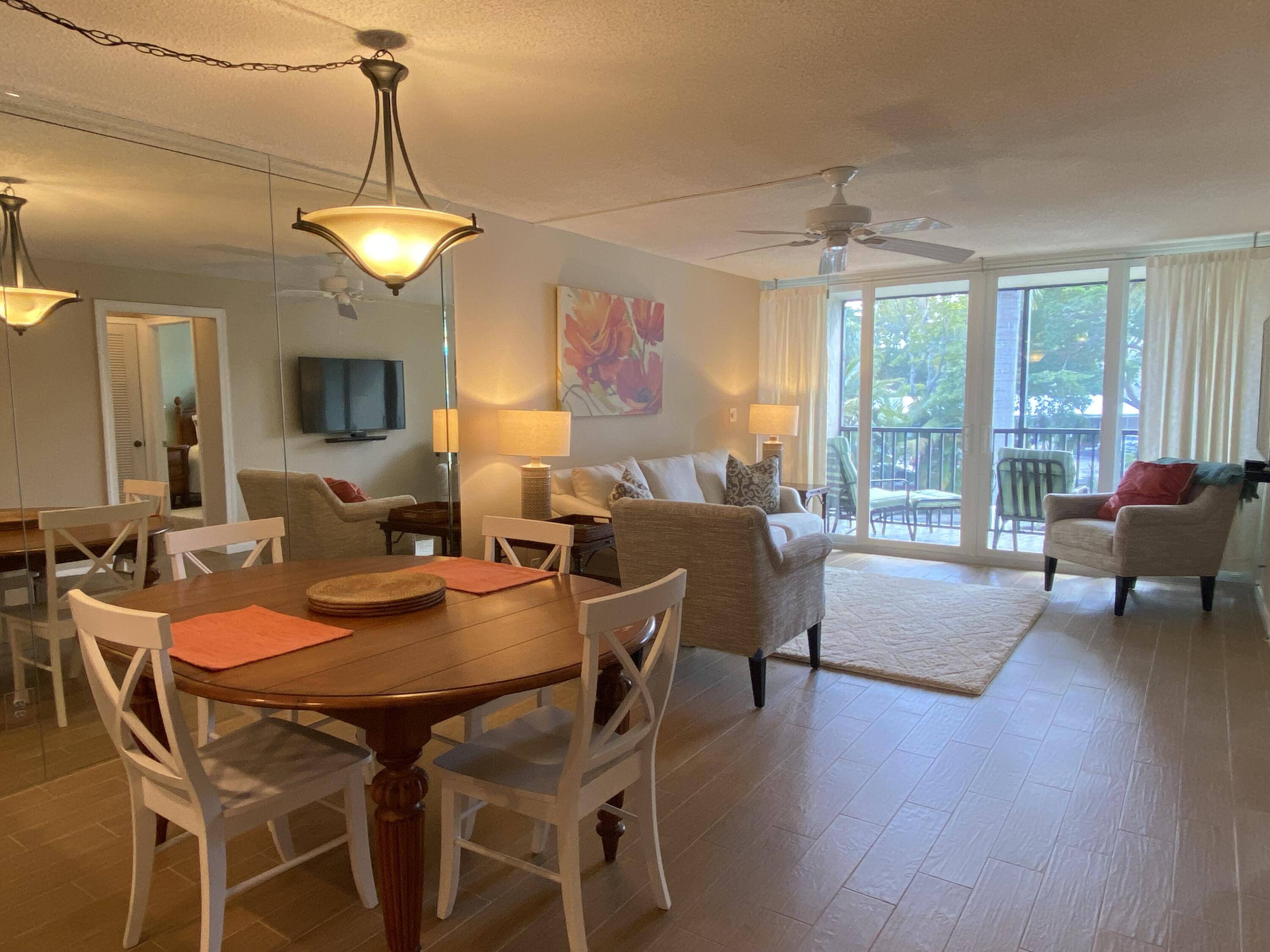 Boca Raton, FL 33432,7 Royal Palm WAY 202