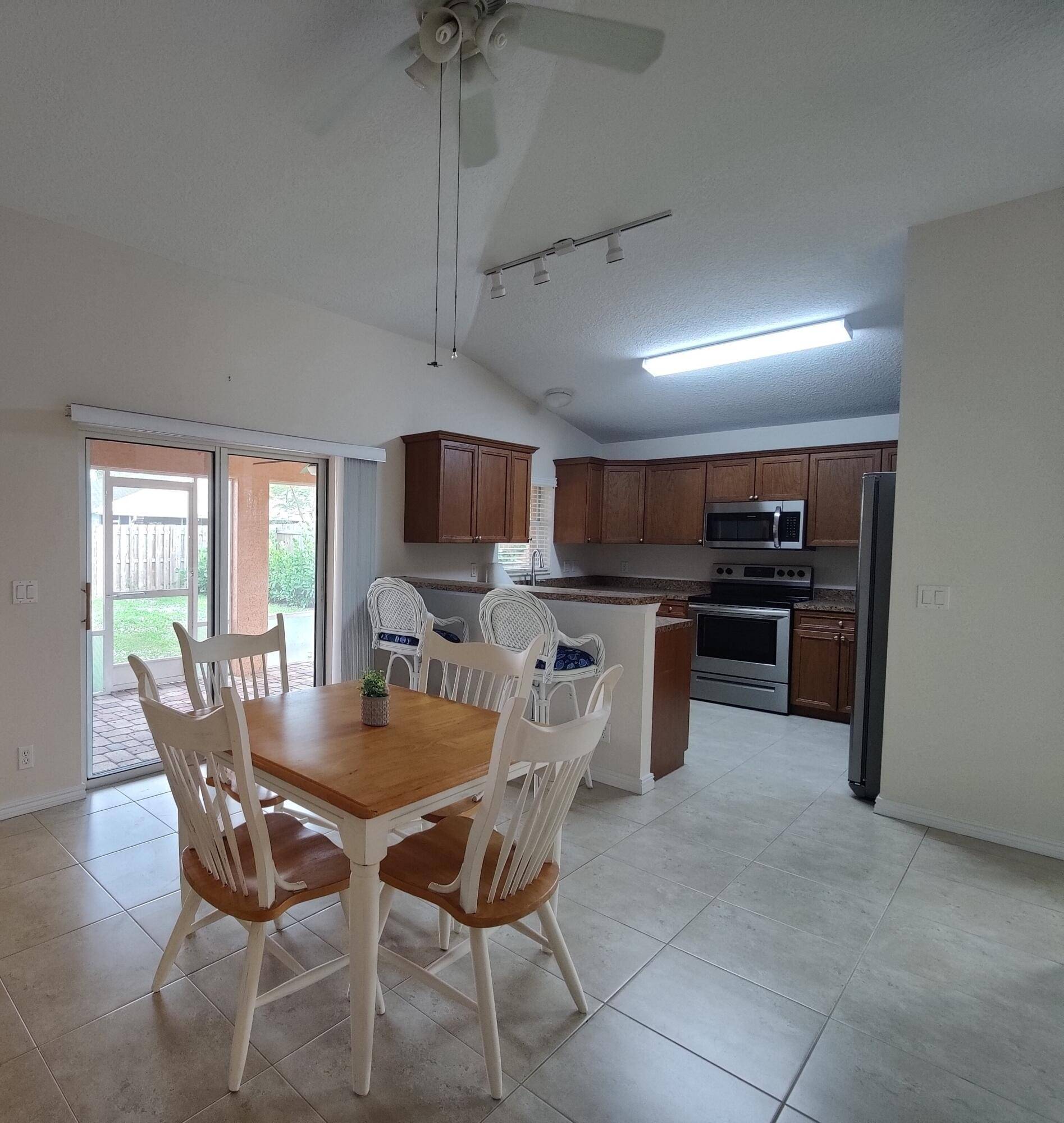 Stuart, FL 34997,5795 SE Mitzi LN
